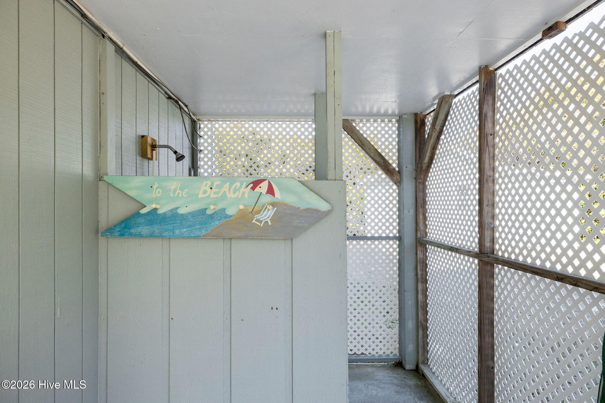 100554841 | Photo 40