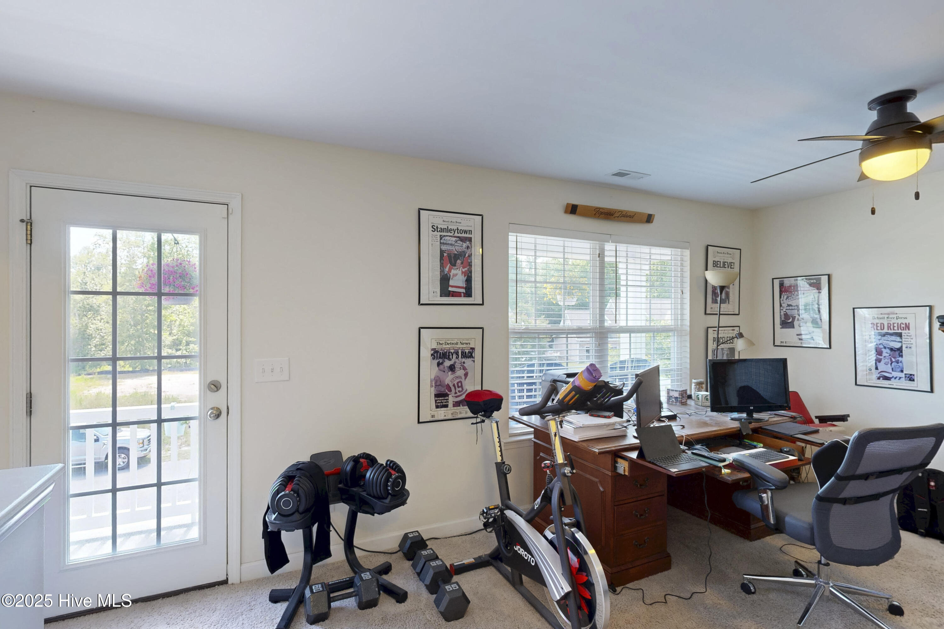 100509634 | Photo 37