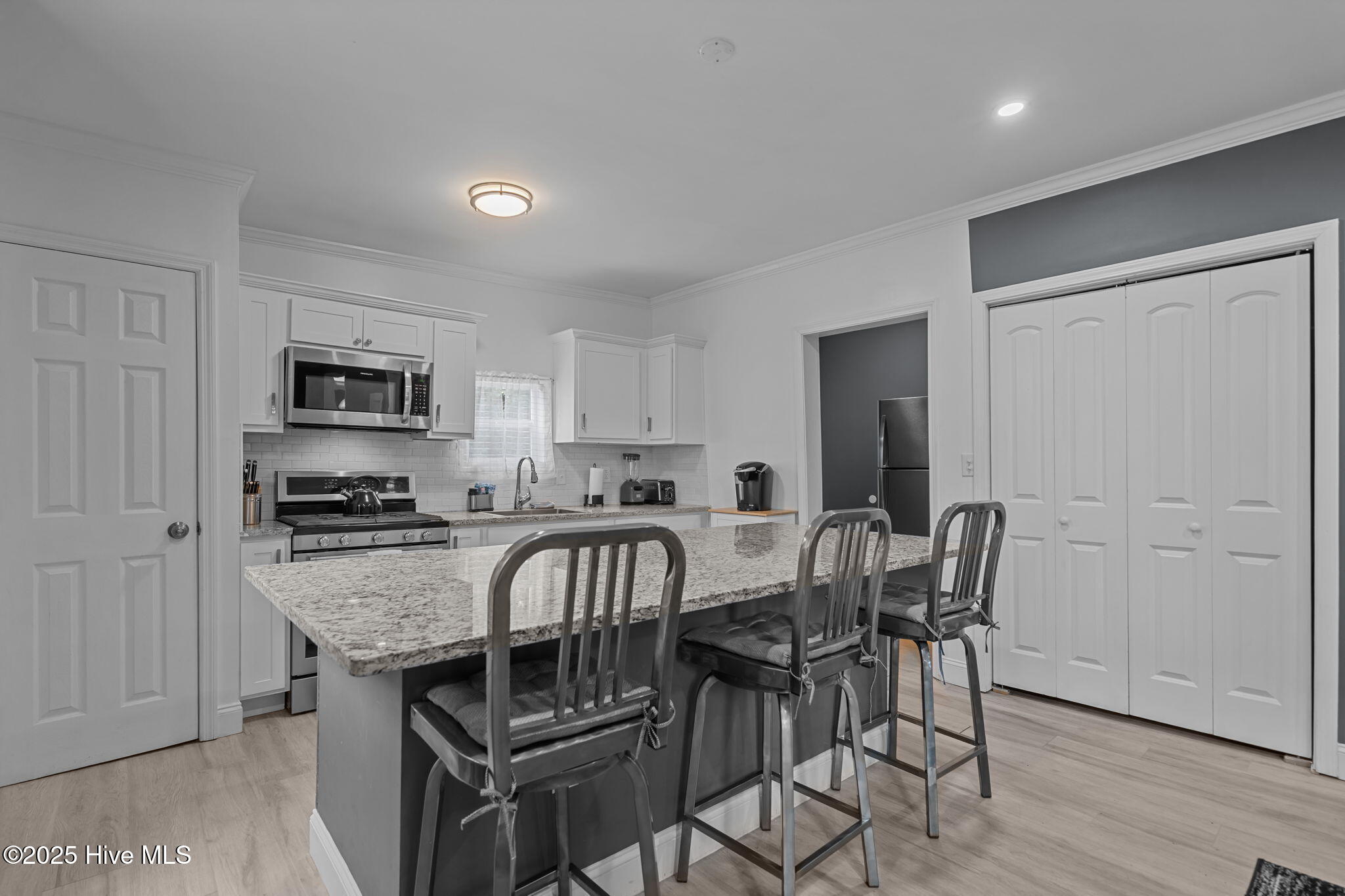 100544435 | Photo 19