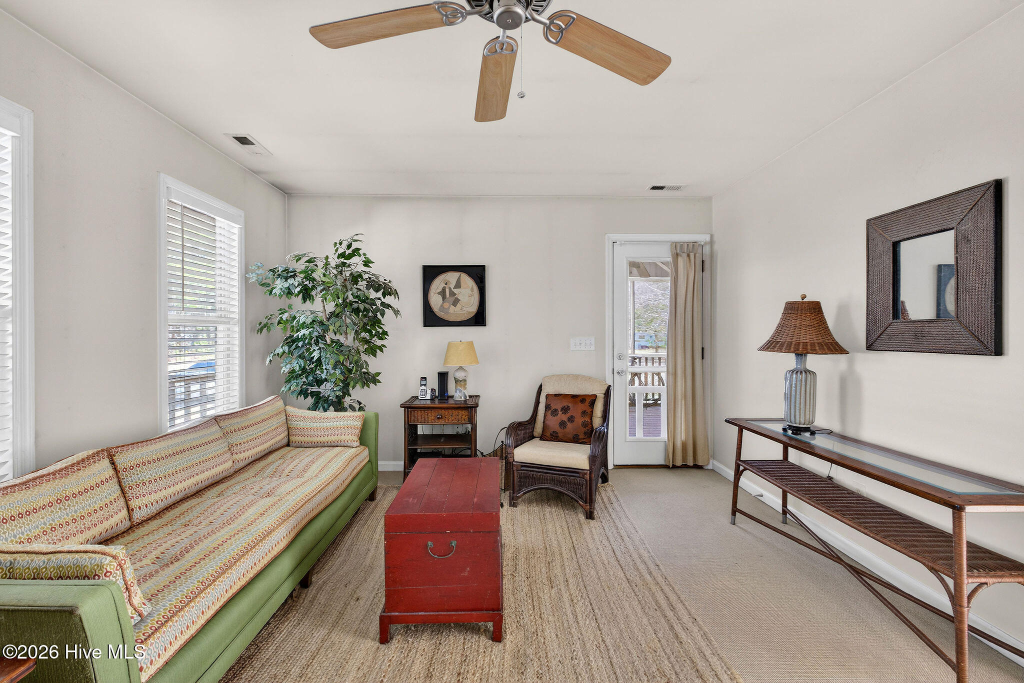 100556550 | Photo 16