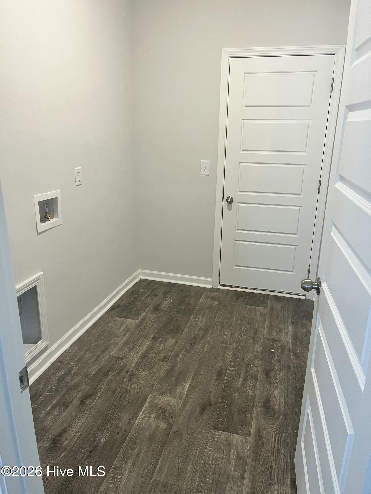 100557776 | Photo 14