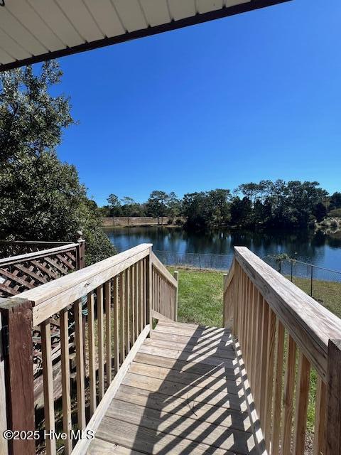 100536275 | Photo 51