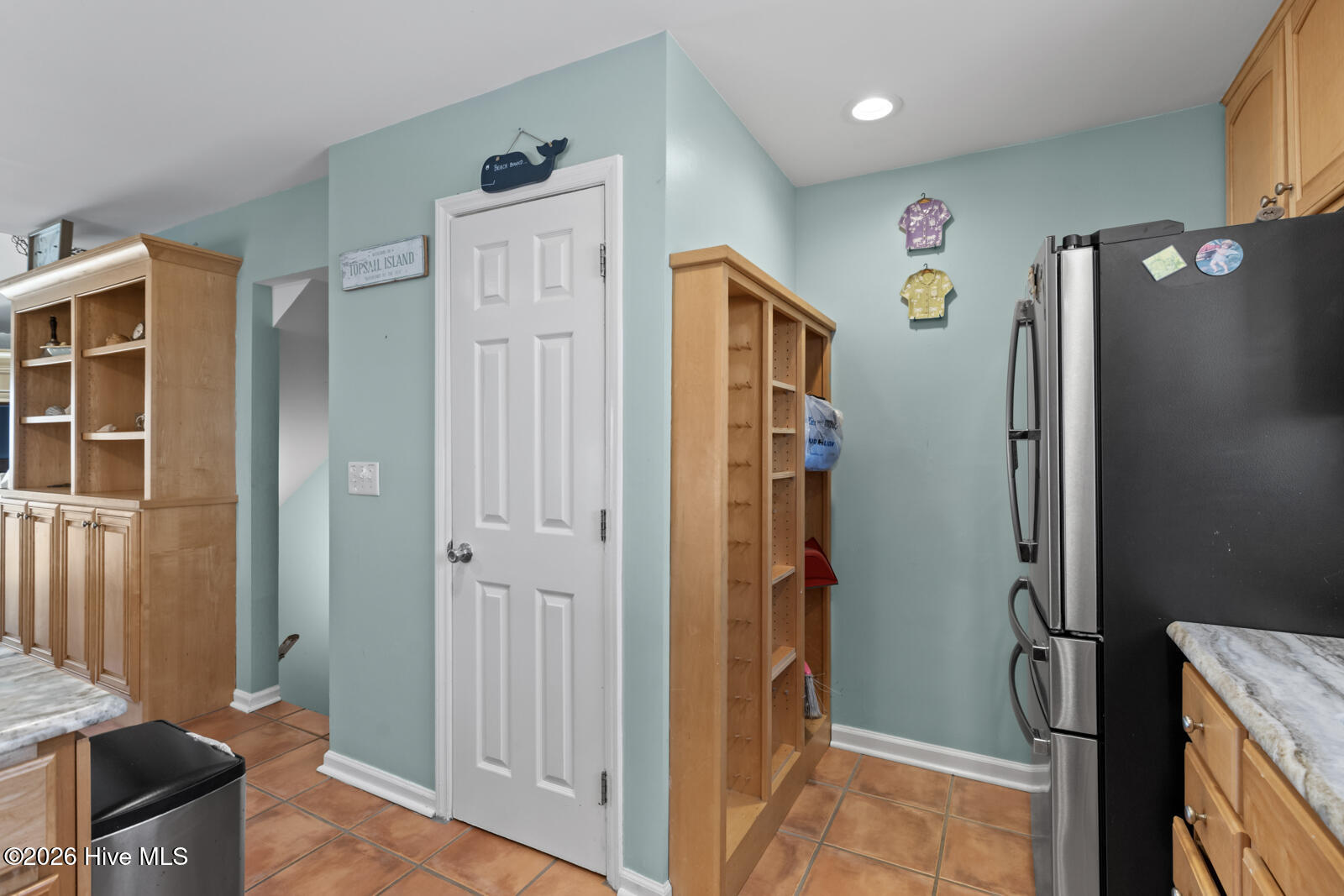 100569371 | Photo 21