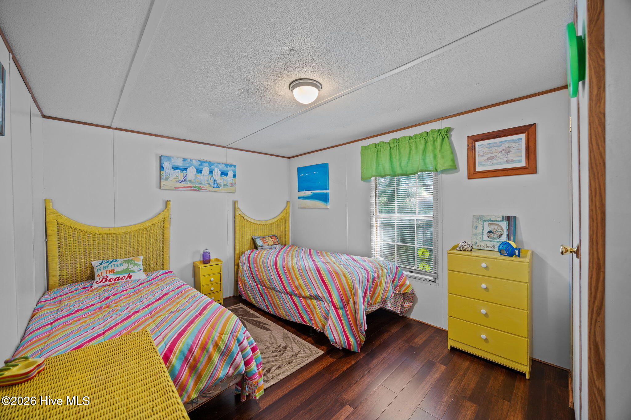 100552918 | Photo 28