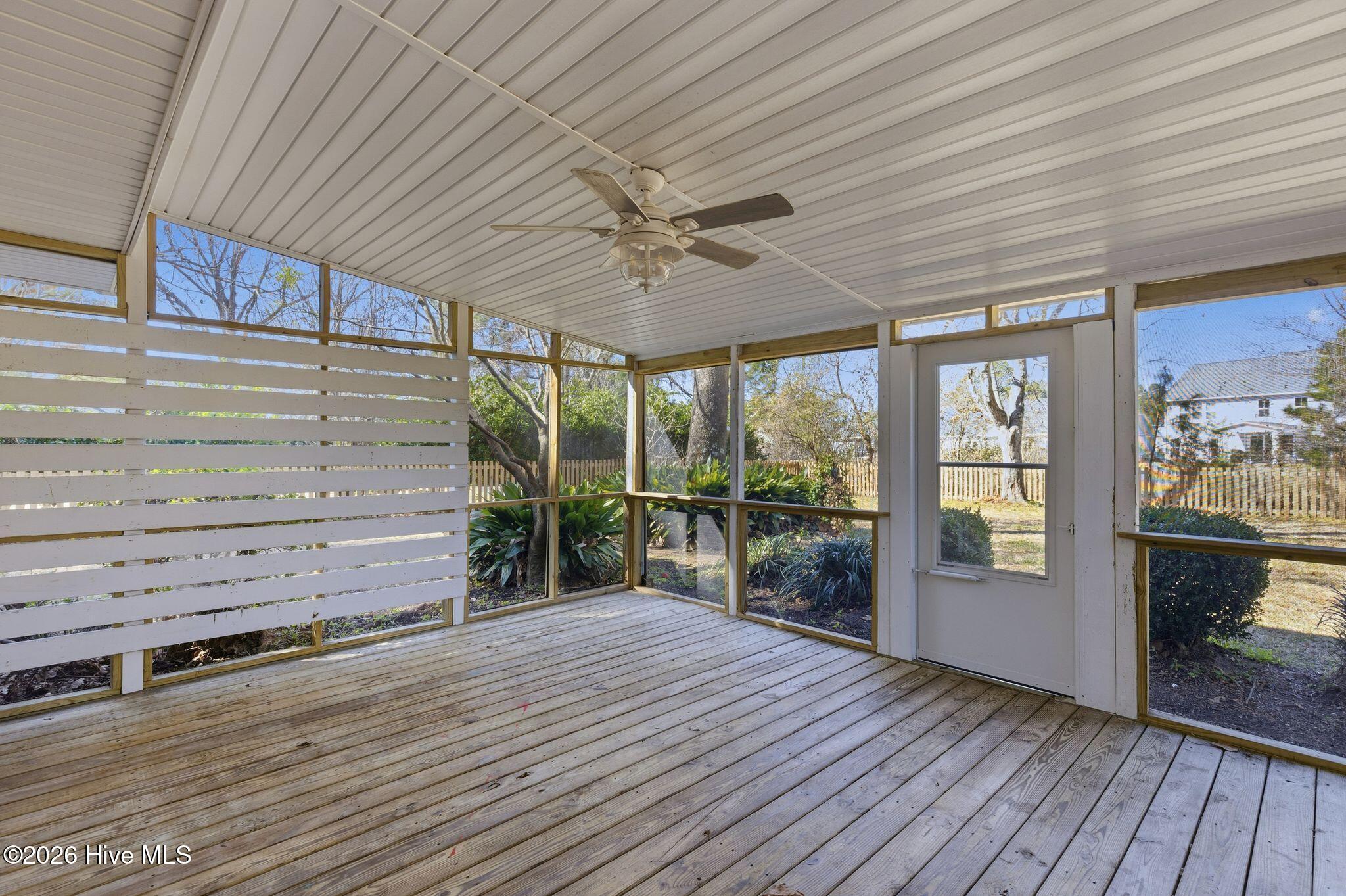 100554538 | Photo 57