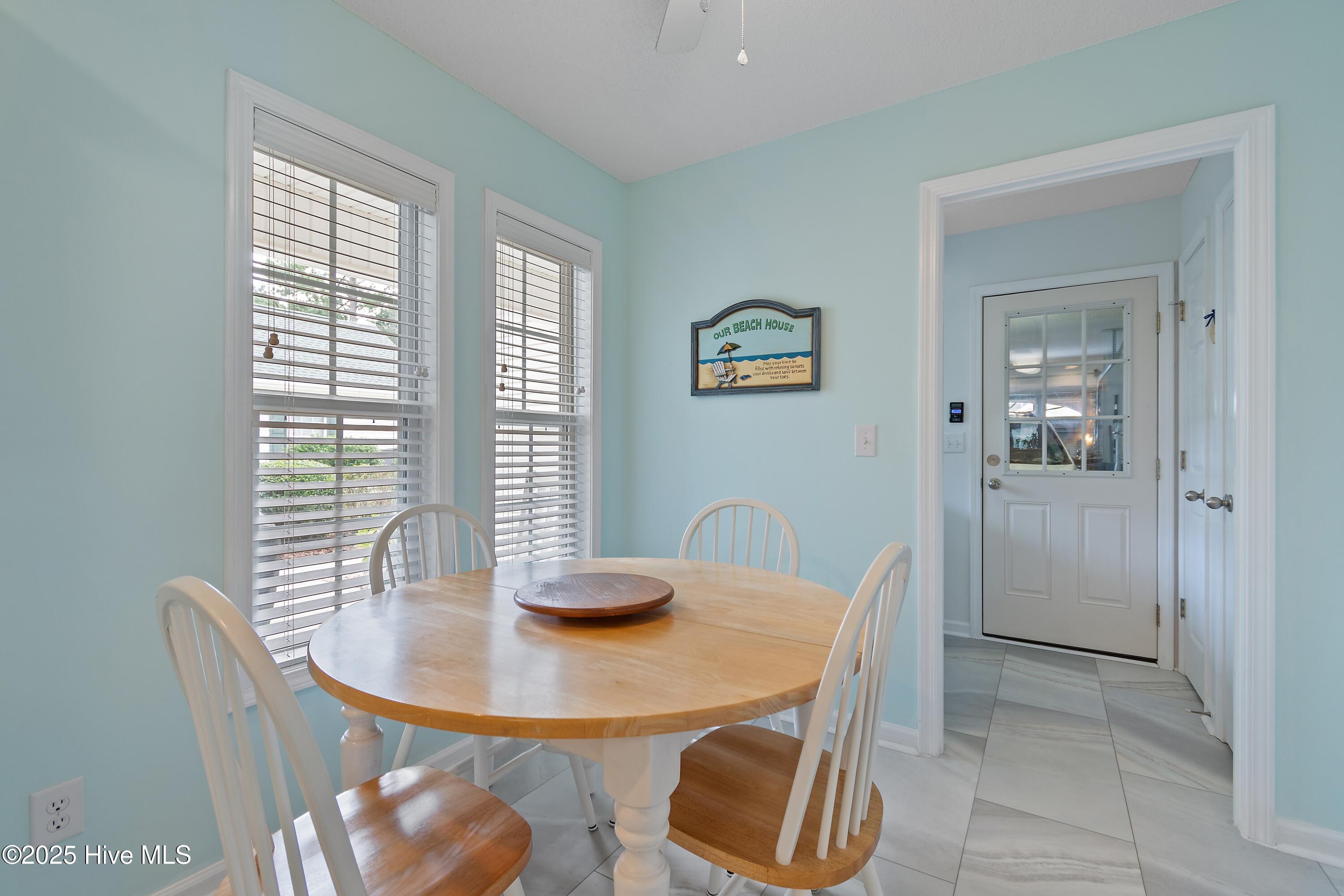 100529977 | Photo 17