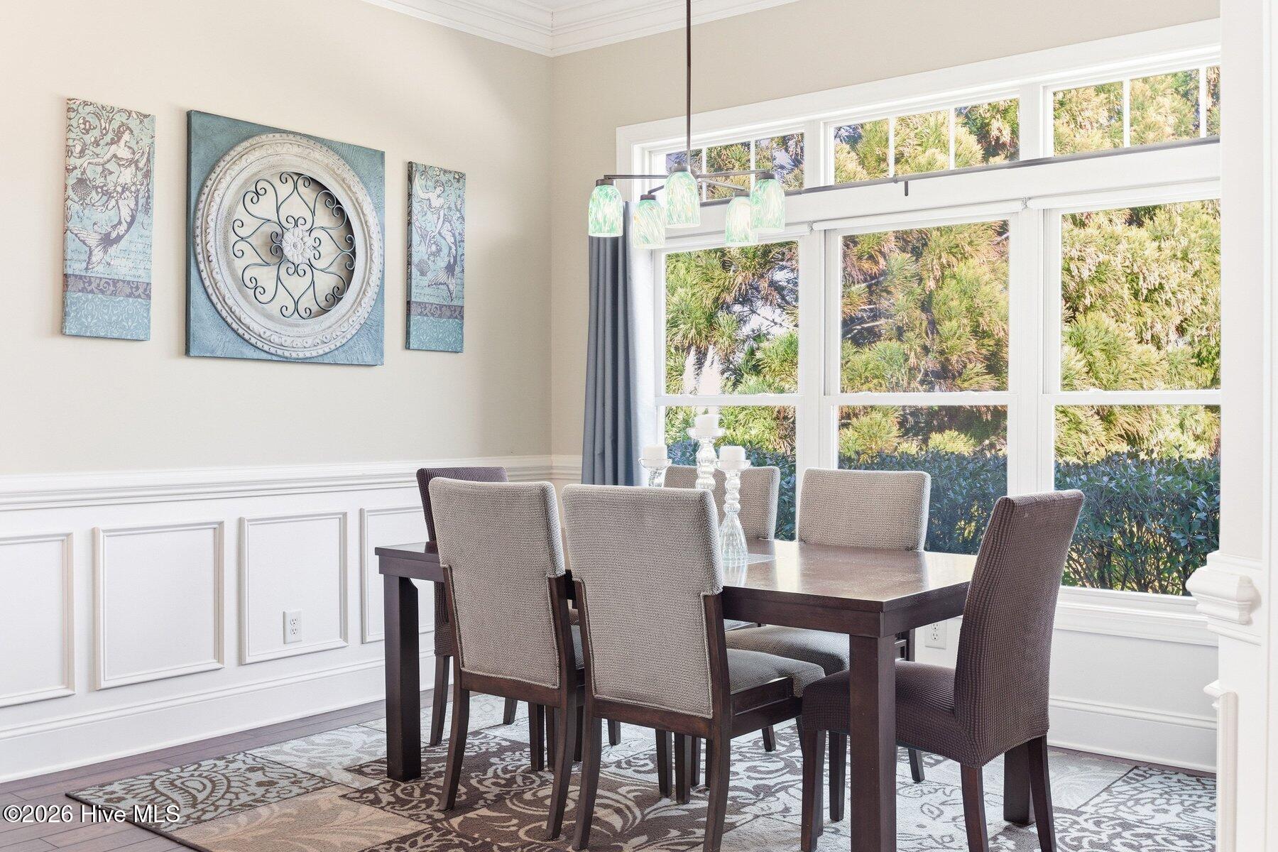 100555676 | Photo 21