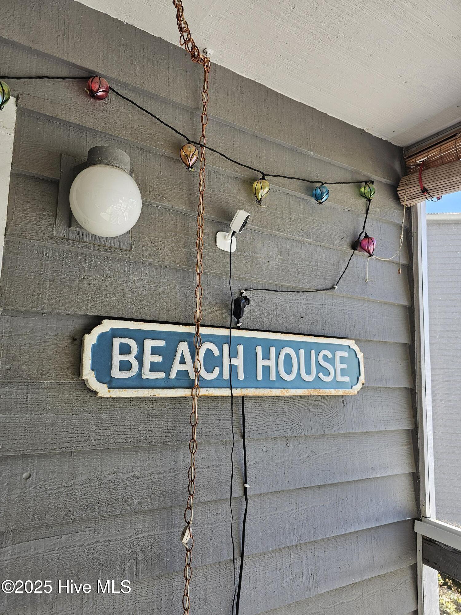 100537218 | Photo 30