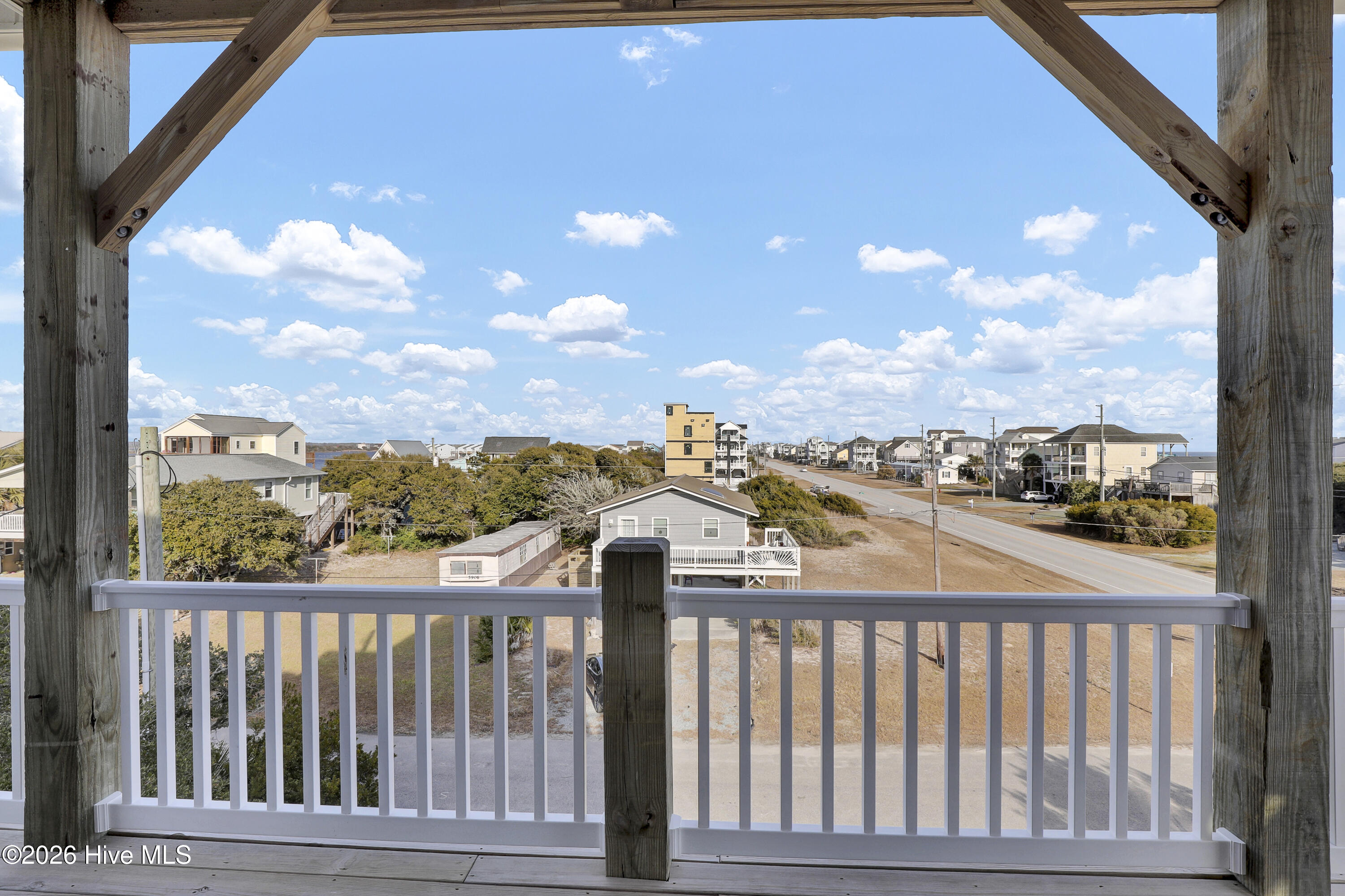 100547519 | Photo 59