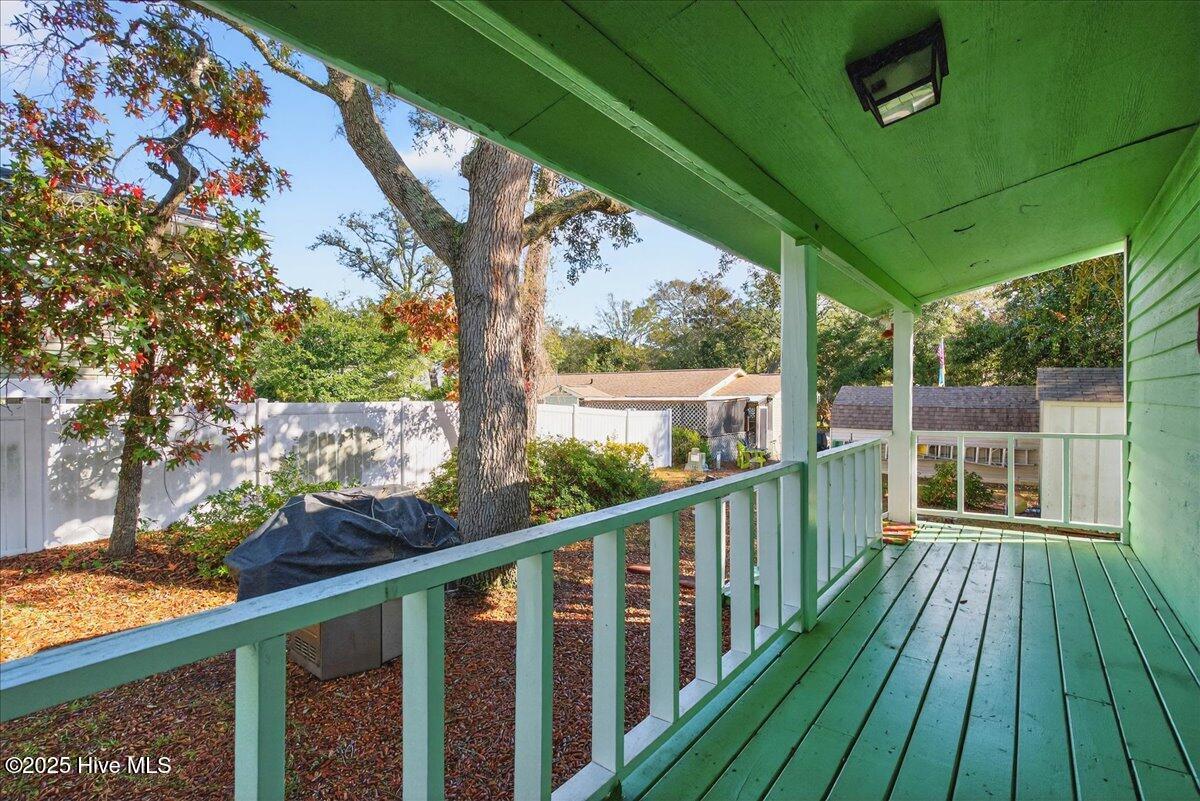 100532299 | Photo 32