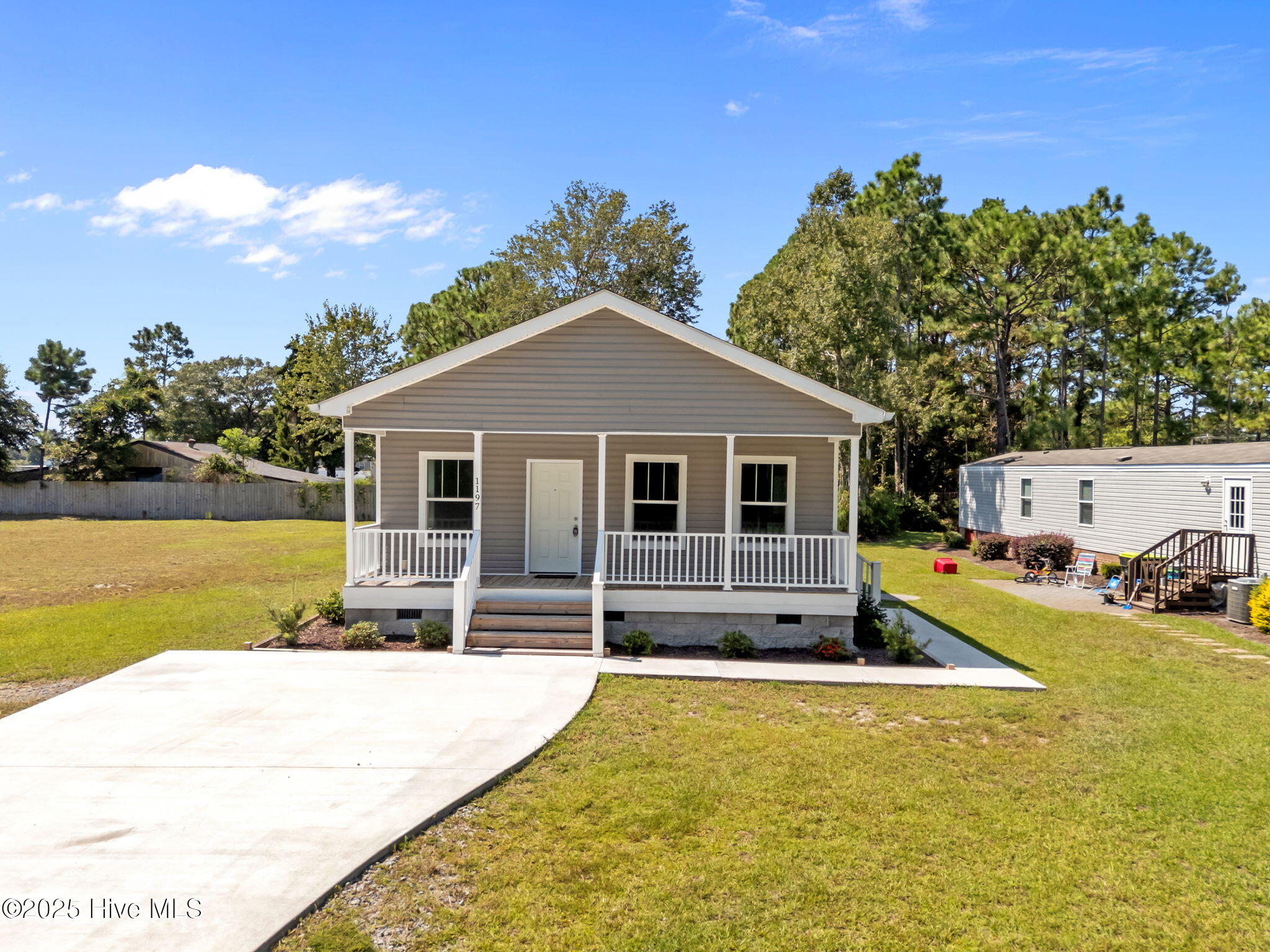 100529726 | Photo 47