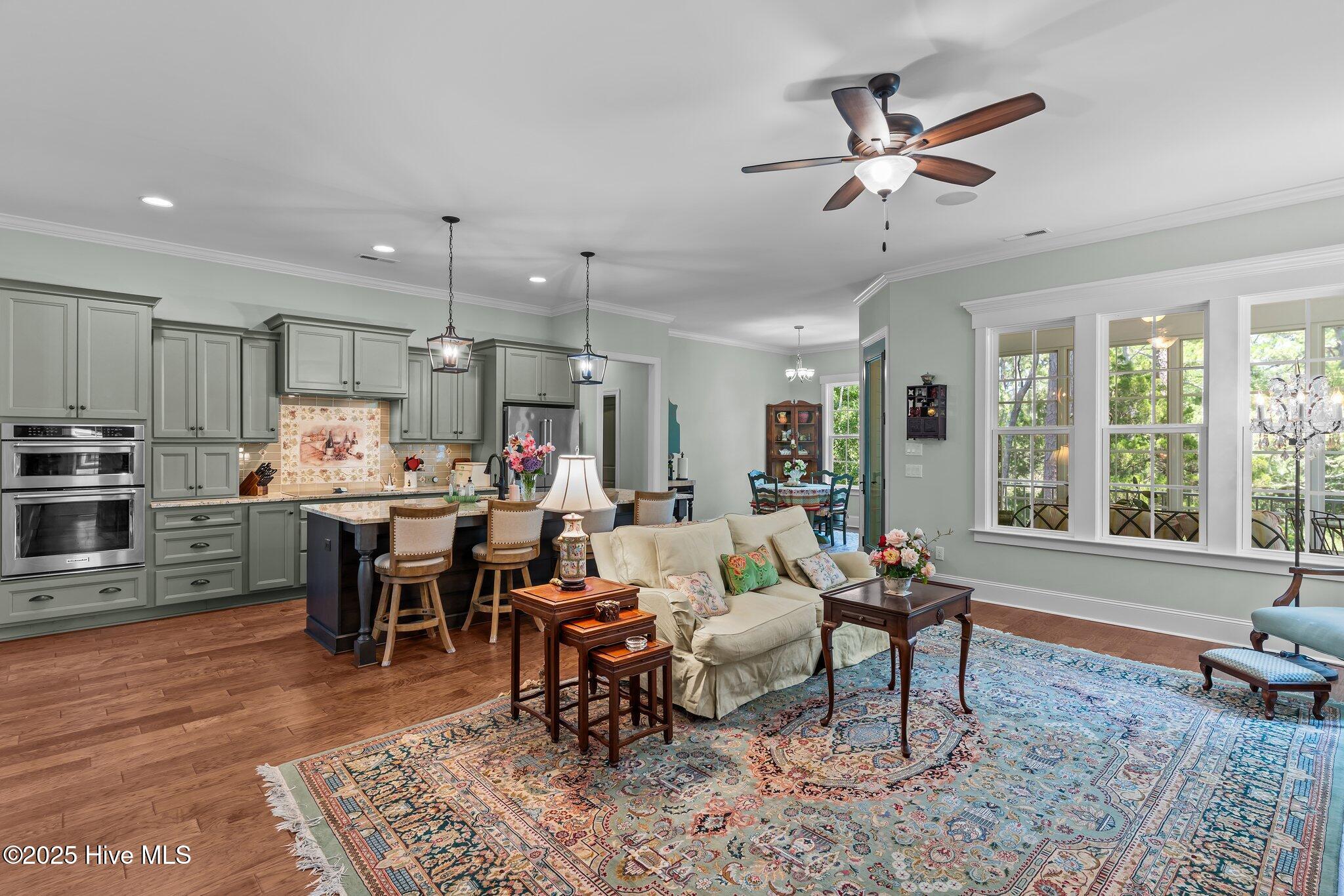 100513257 | Photo 24