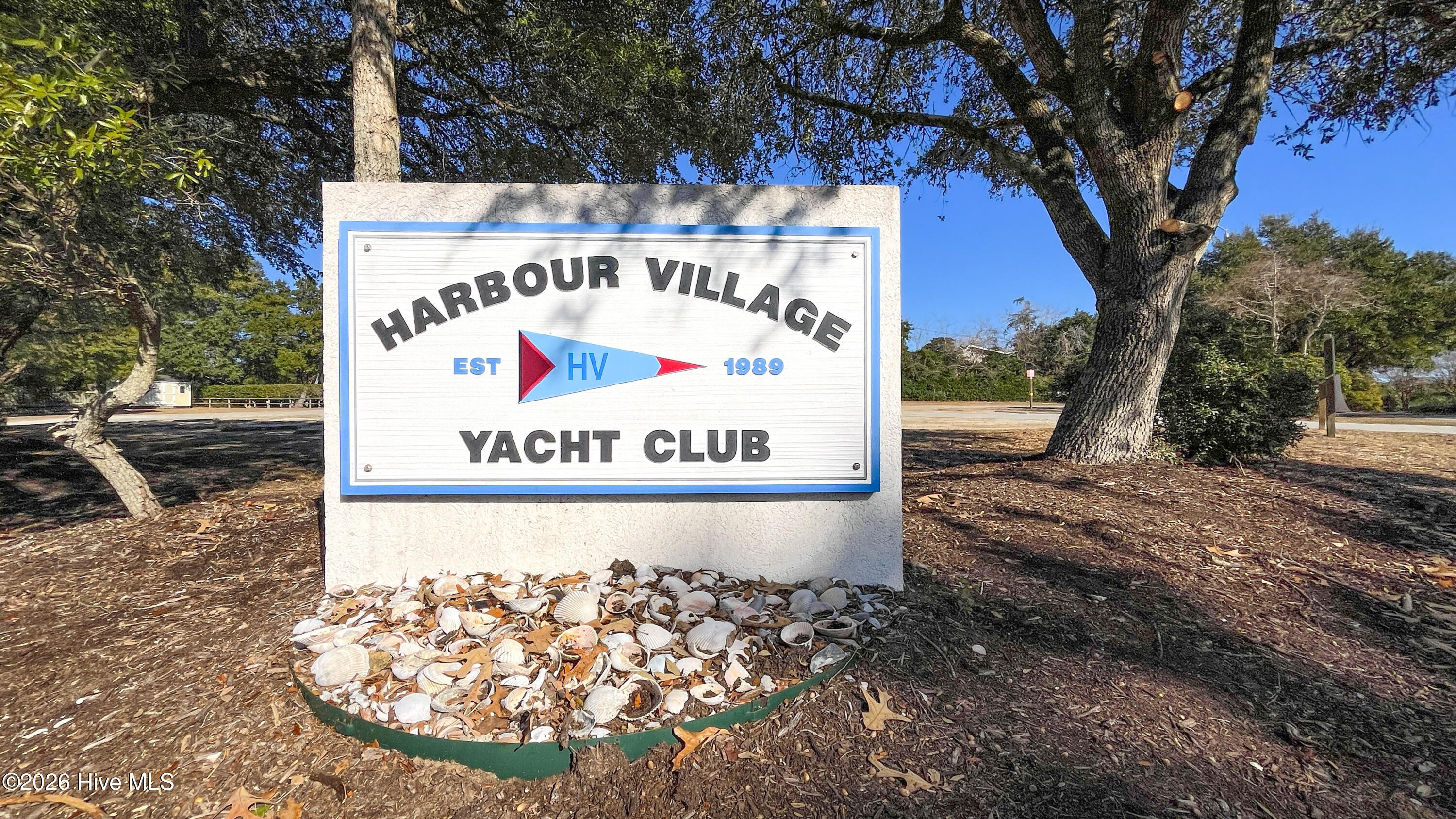 100550440 | Photo 13