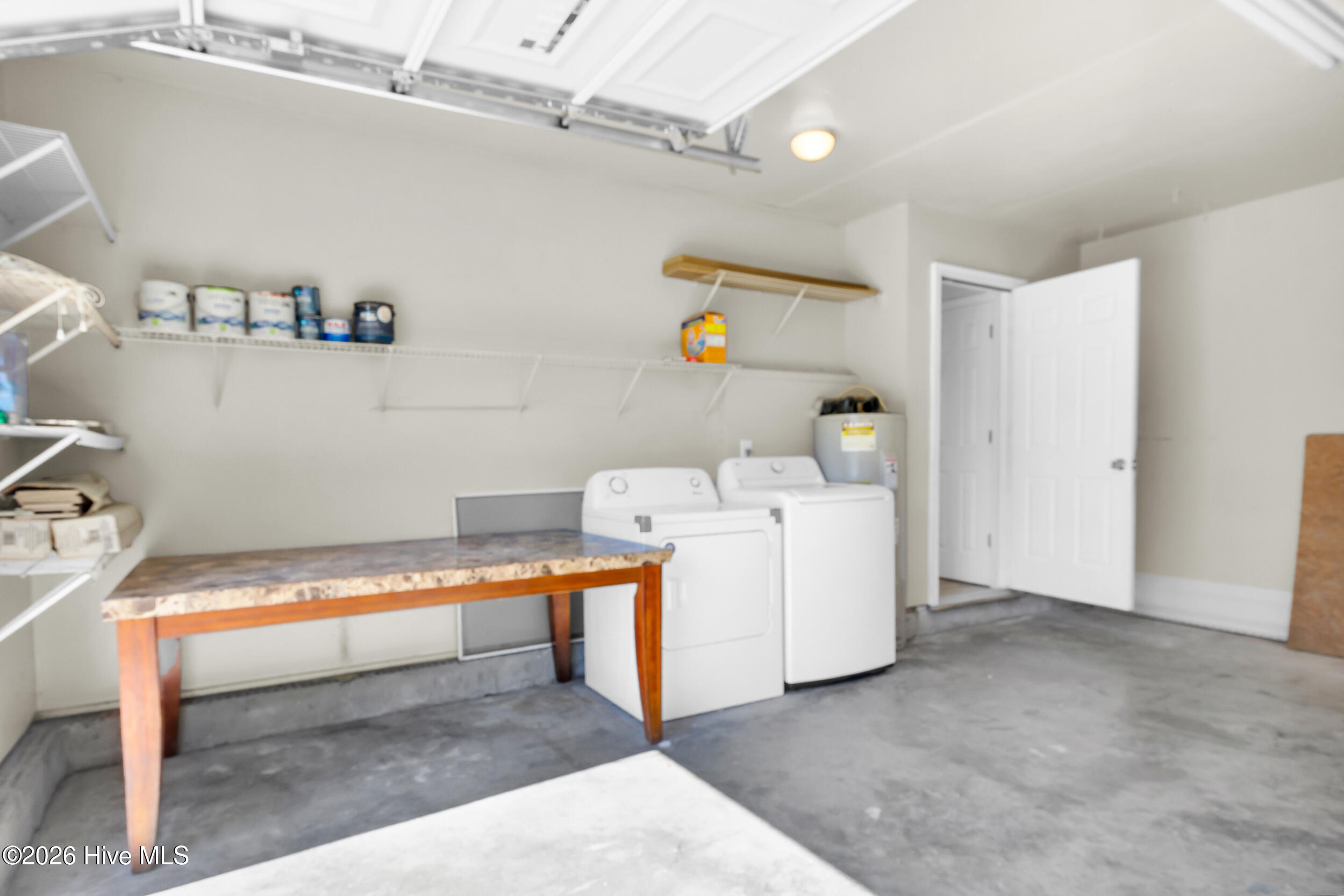 100566556 | Photo 26