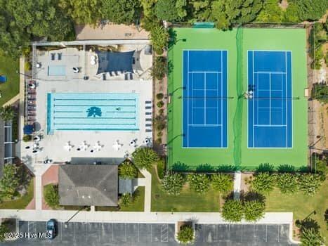 100546268 | Photo 12