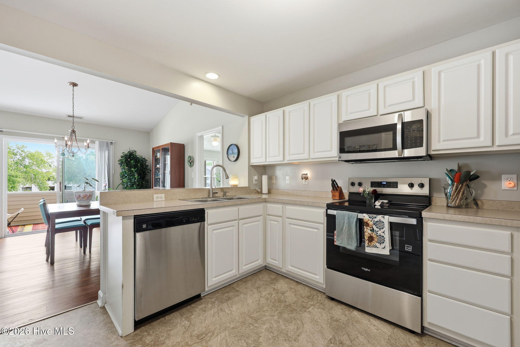 413 Commerce Avenue C,Morehead City