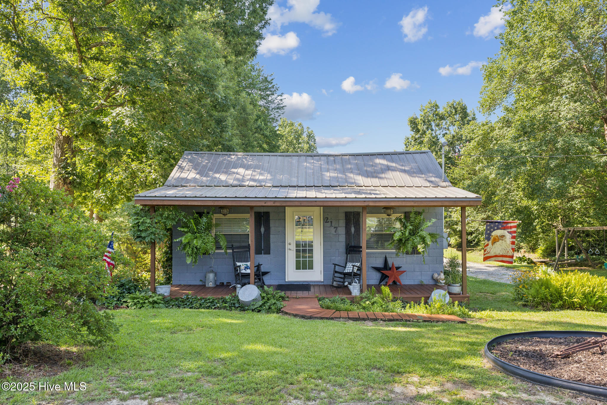 Homes for sale in Roanoke Rapids, NC | 217 Easton St, Roanoke Rapids, NC 27870 | MLS# 100521522