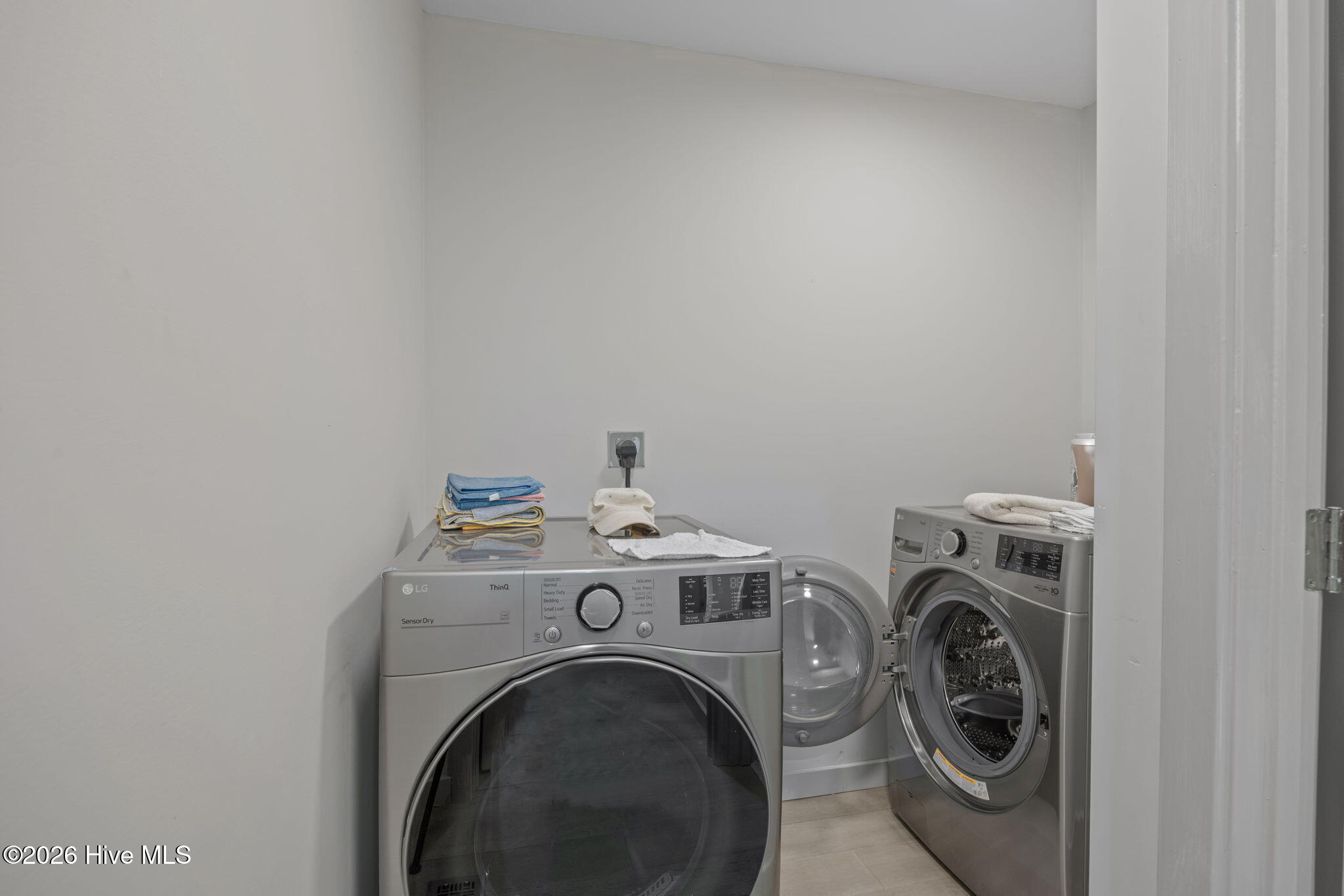 100557816 | Photo 39