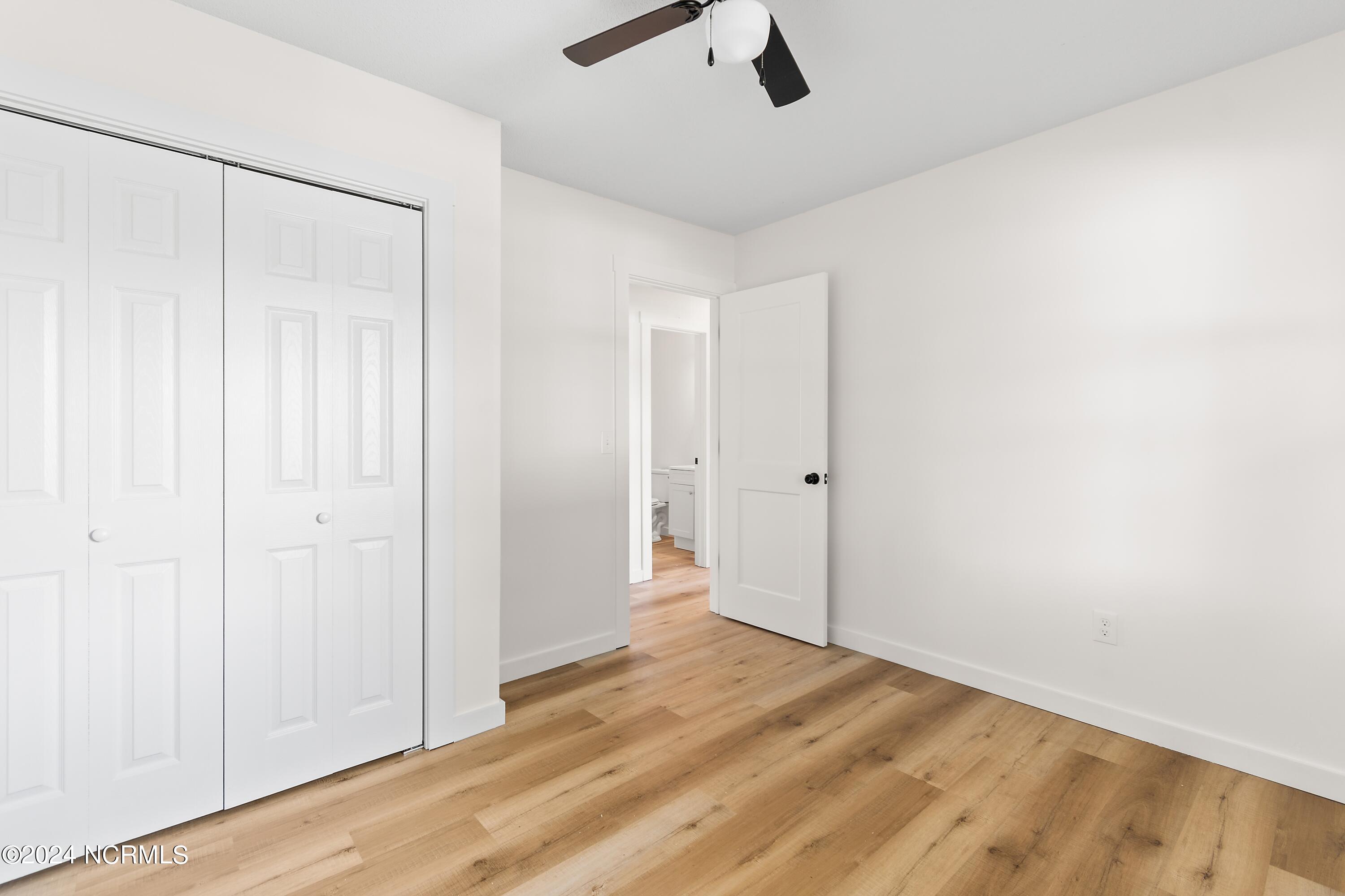 100563573 | Photo 34