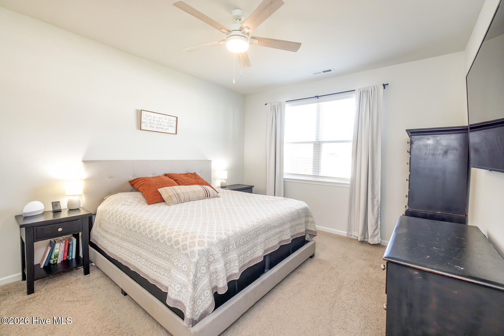 100560328 | Photo 14