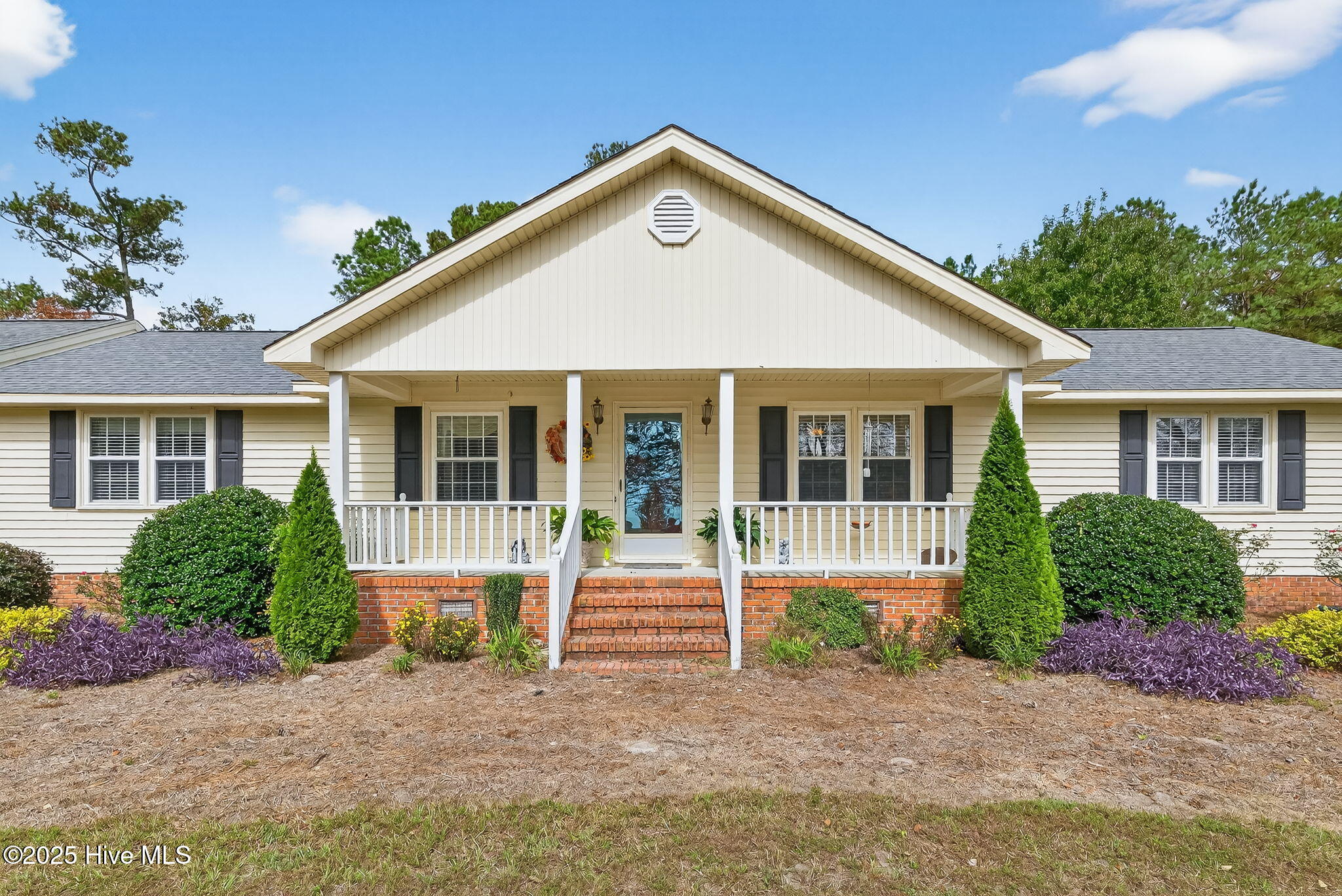 Homes for sale in La Grange, NC | 5130 Aldridge Store Rd, La Grange, NC 28551 | MLS# 100534465