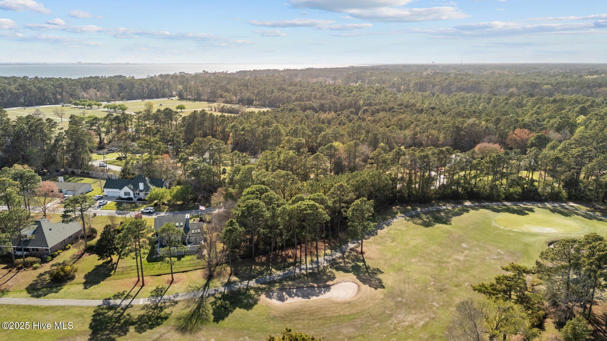 215 Oak Drive,Morehead City