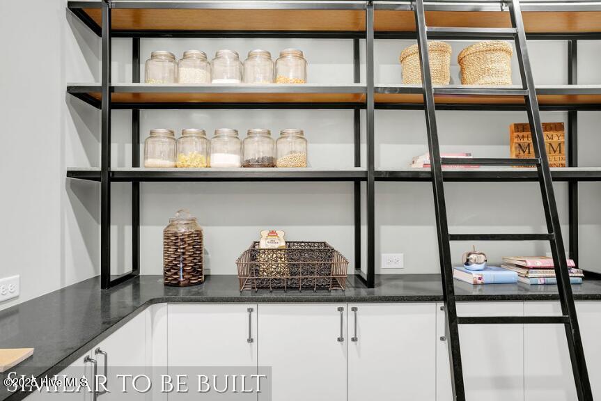 100530157 | Photo 10