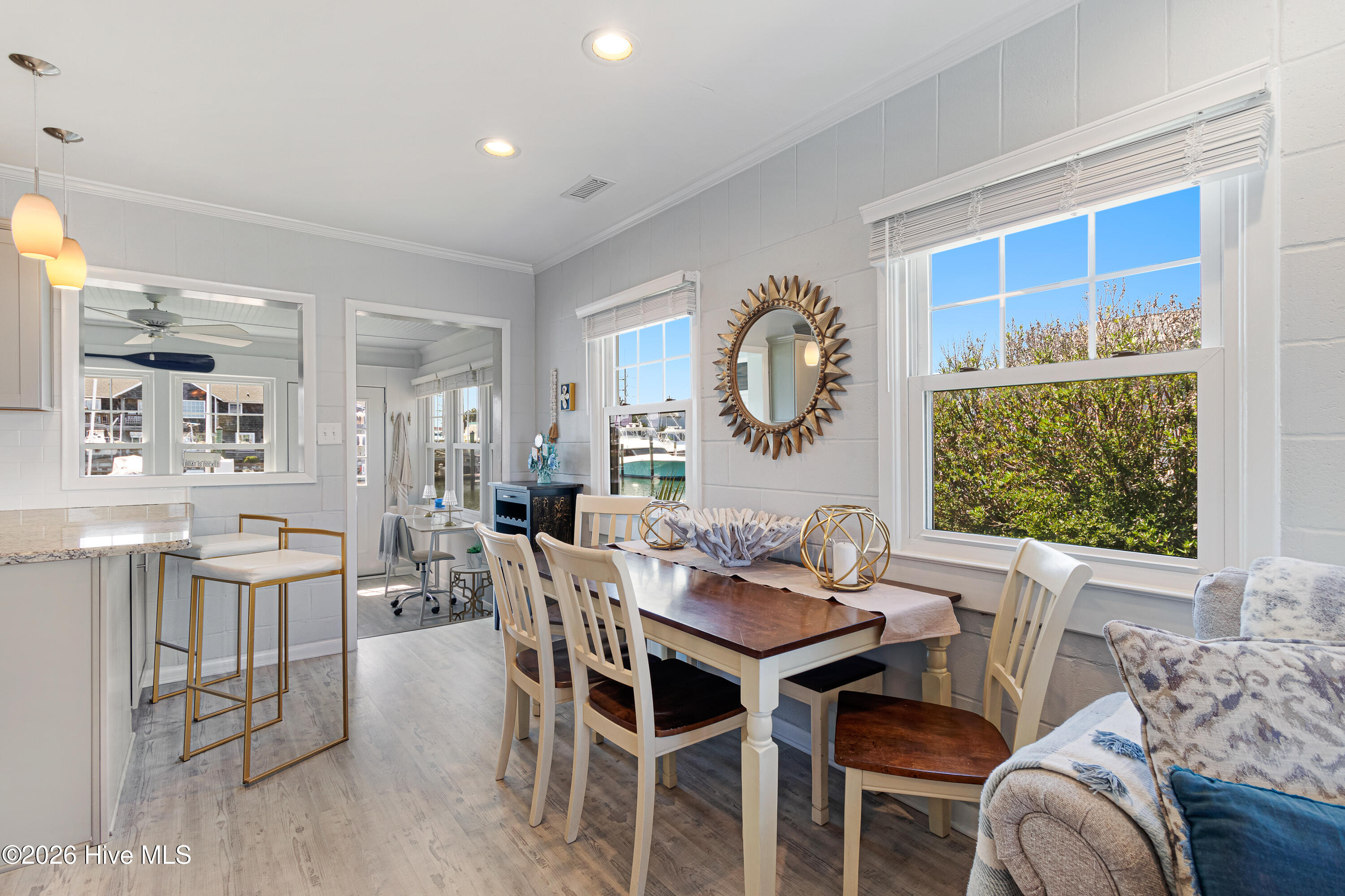 213 W Bogue Sound Drive,Atlantic Beach