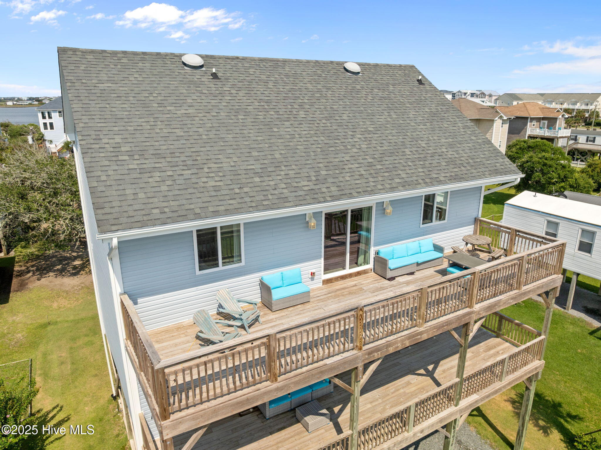 100522252 | Photo 42