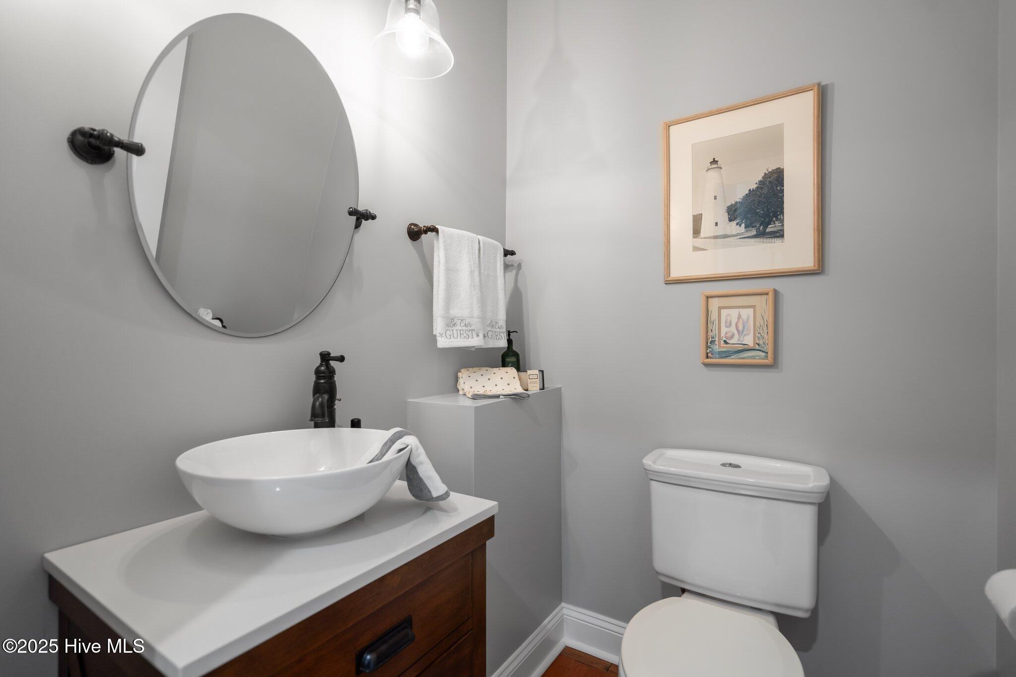 100532890 | Photo 30