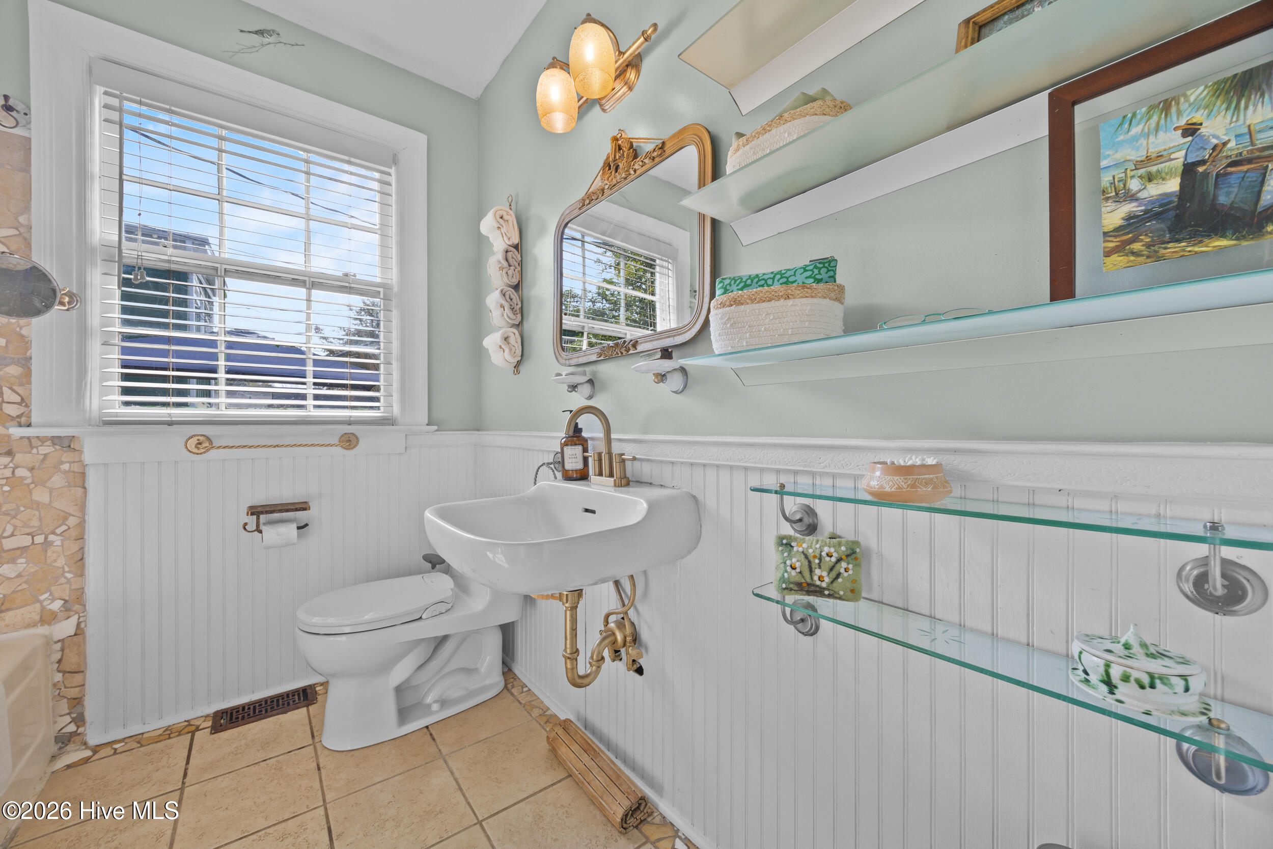 100559586 | Photo 20