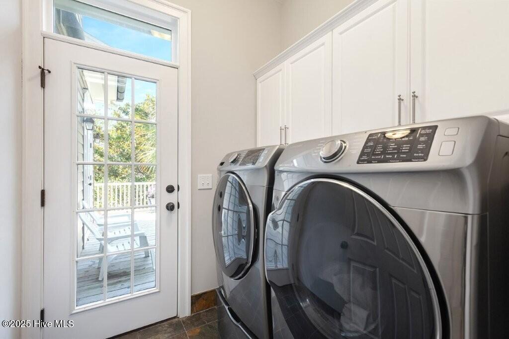 100553124 | Photo 32