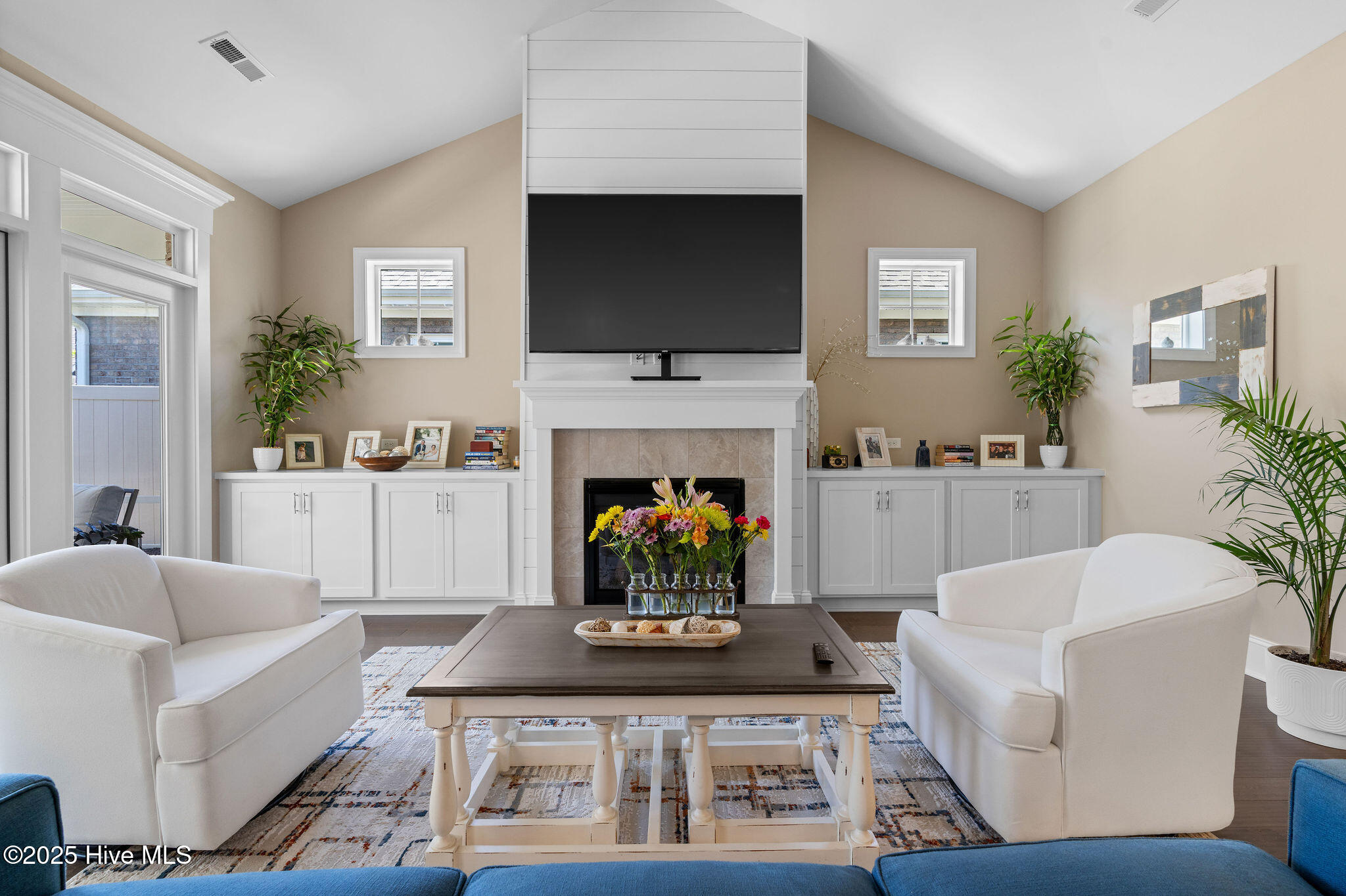 100540616 | Photo 13