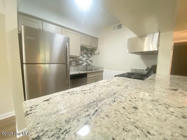 100564428 | Photo 27