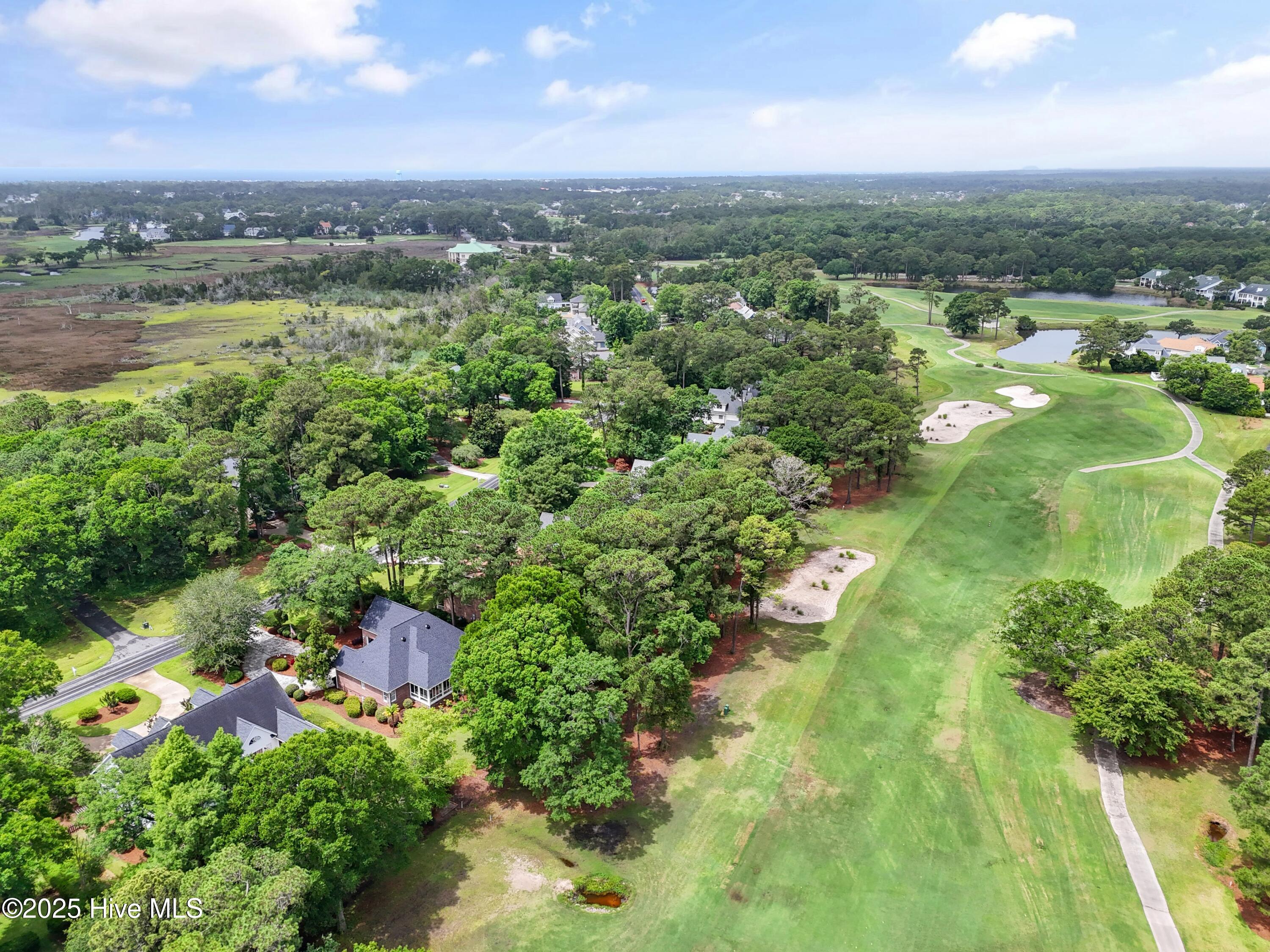 100512270 | Photo 57