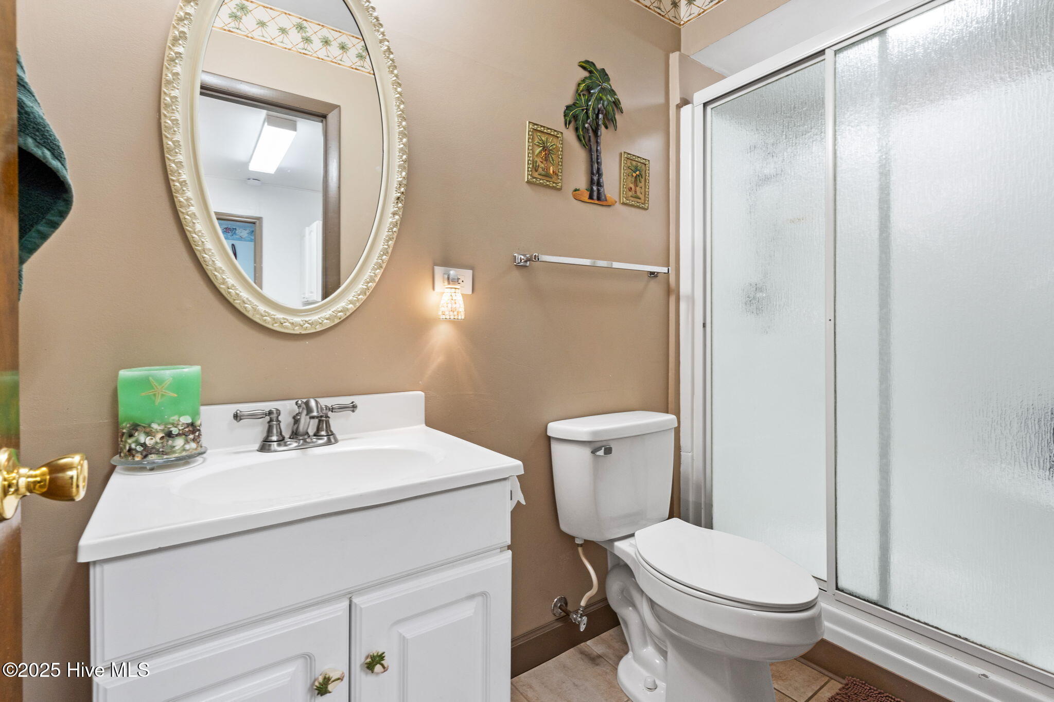 100543721 | Photo 42