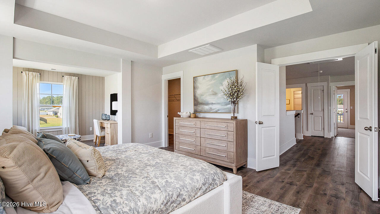 100567119 | Photo 22