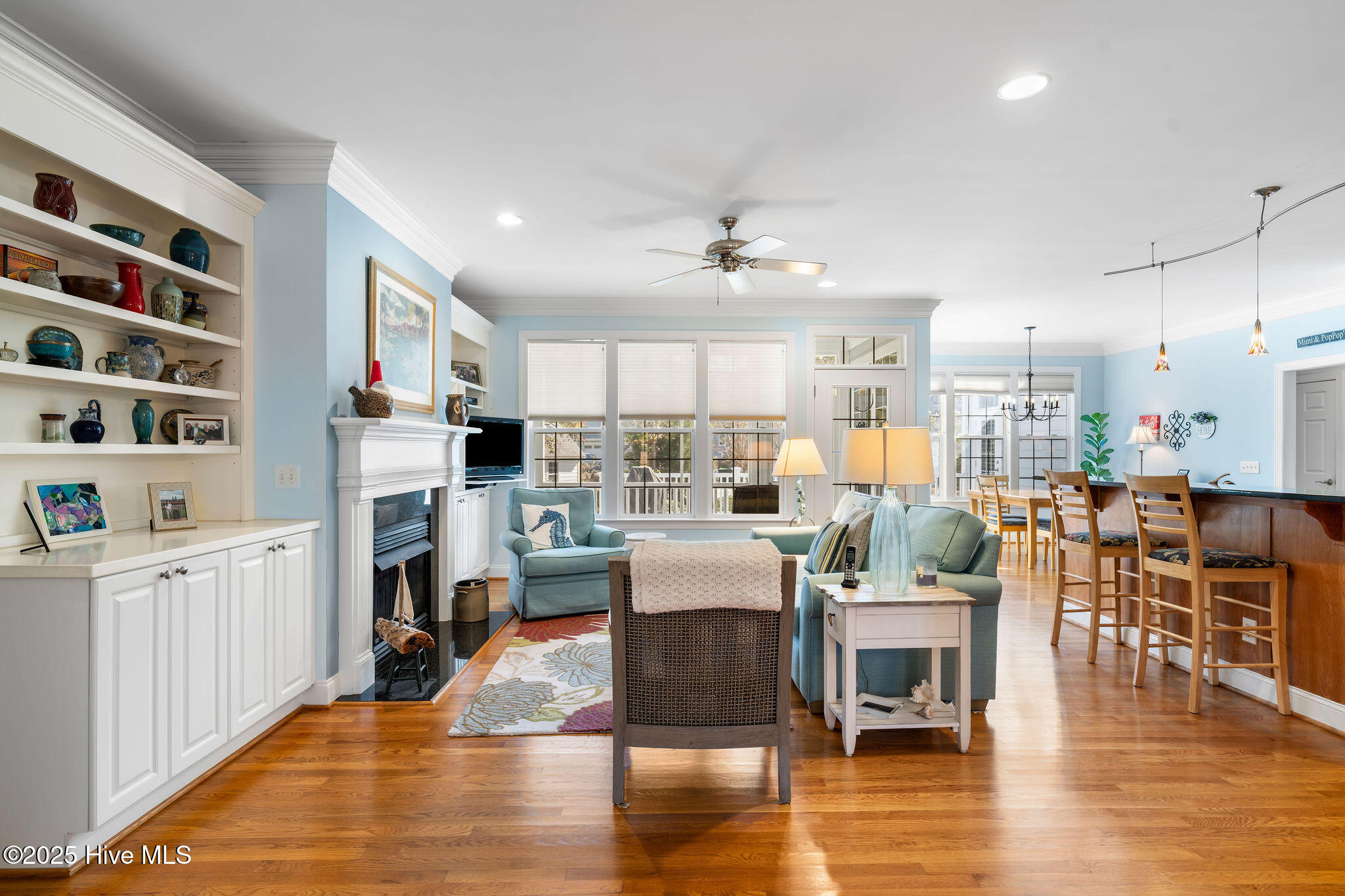 100552412 | Photo 21