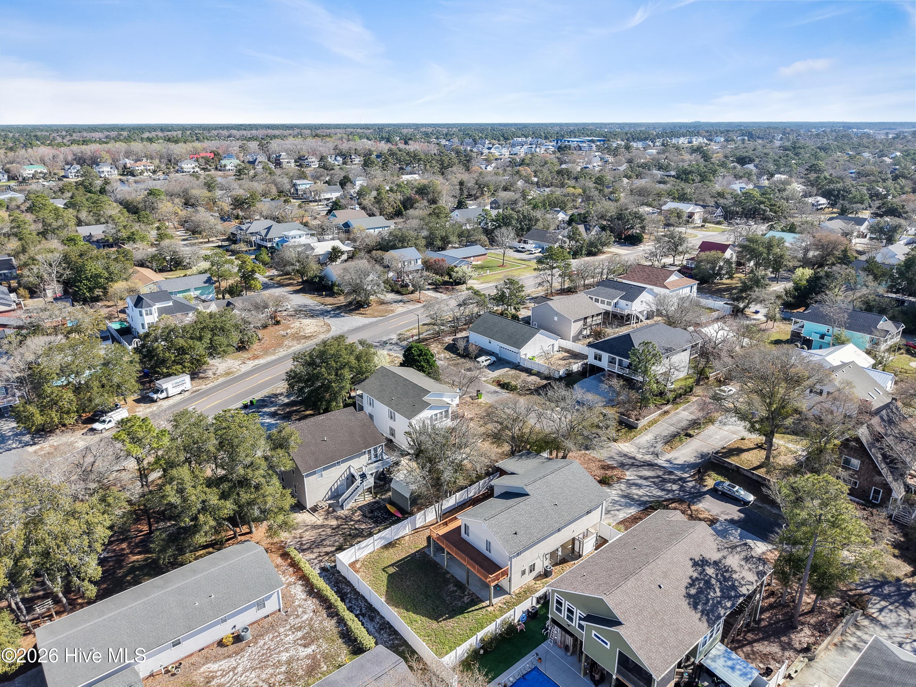 100561293 | Photo 63