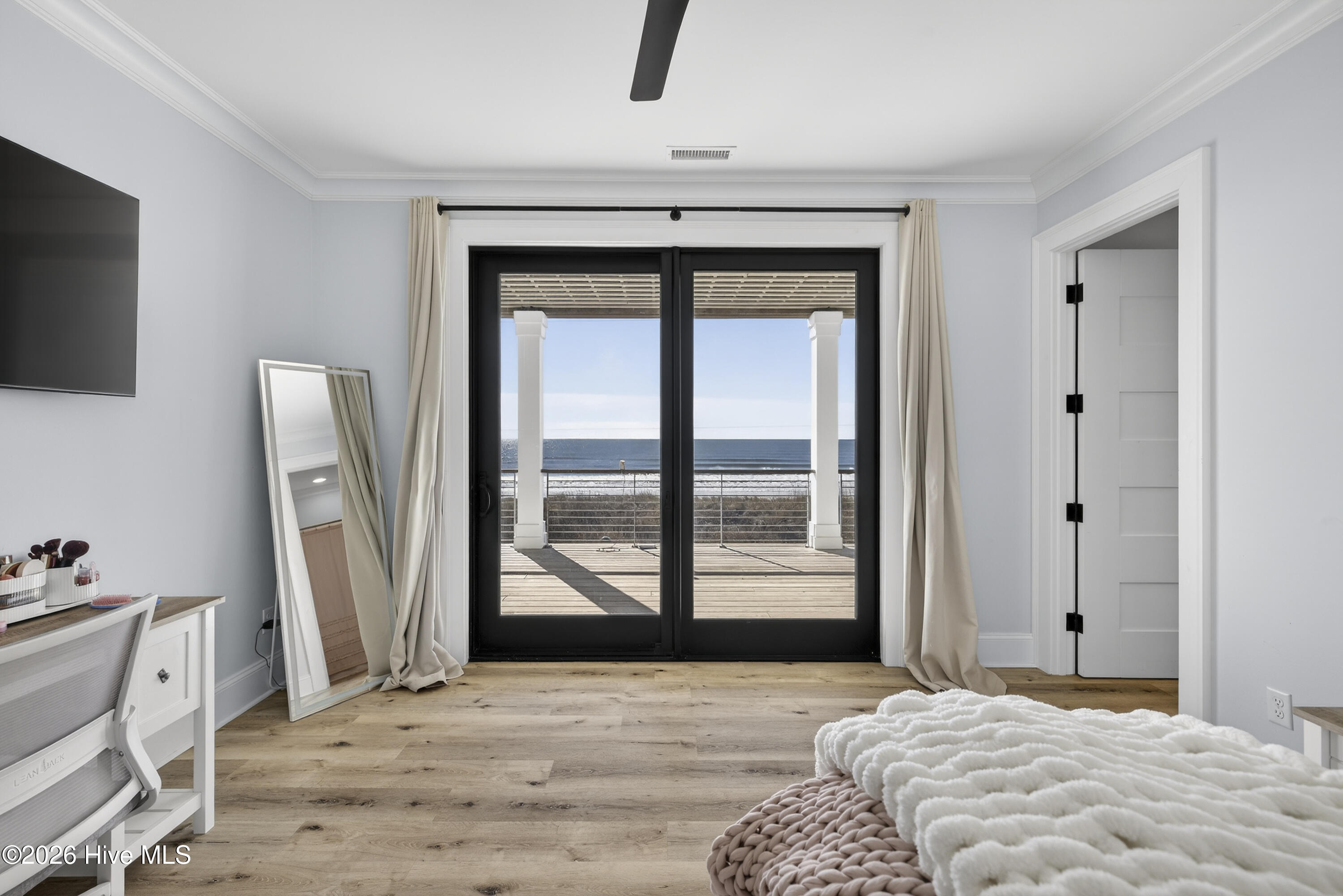 1423 N Shore Drive, Surf City, NC, 28445