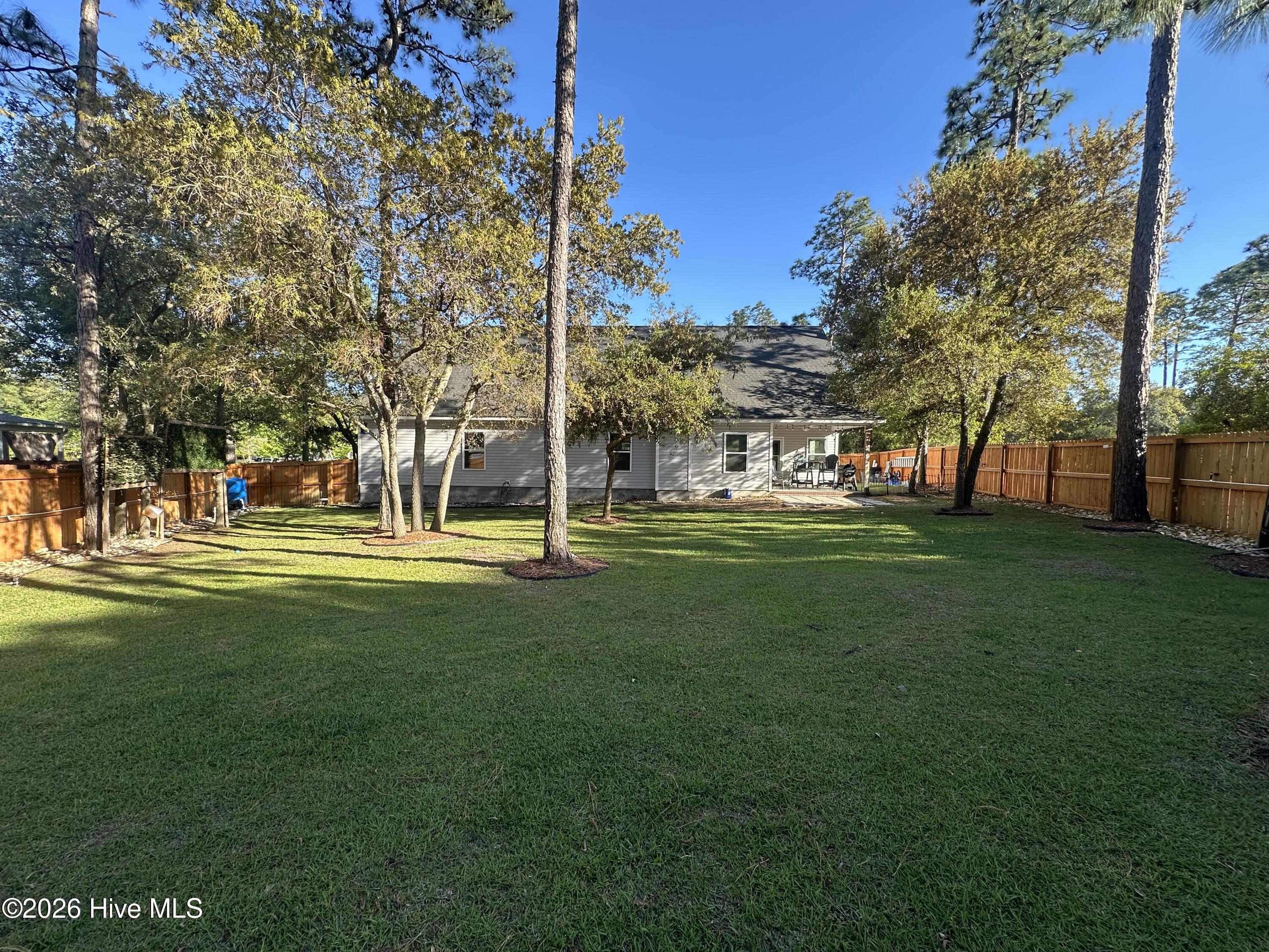 225 Winding Creek Way,Hubert