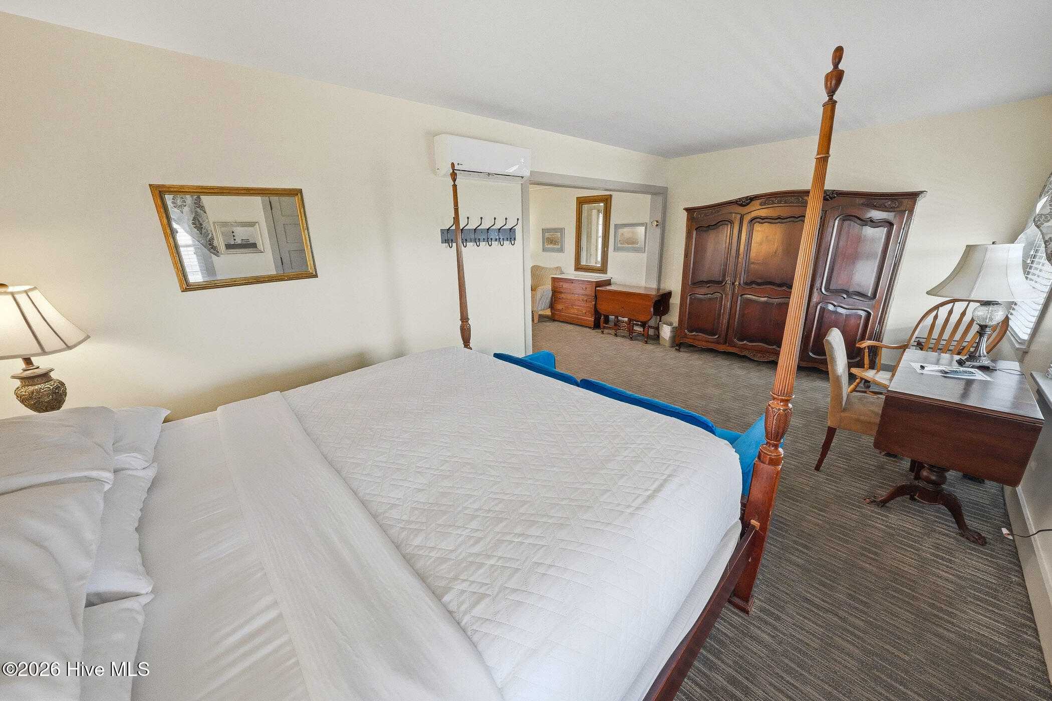 6715 S Croatan Highway, Nags Head, NC, 27959