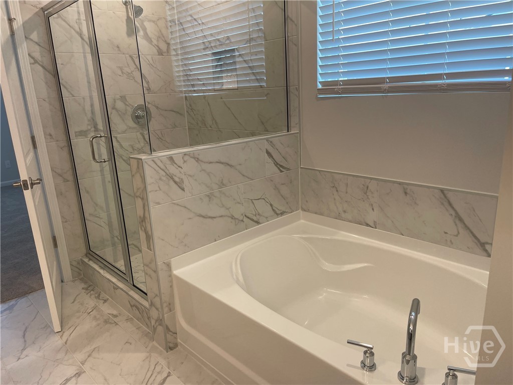 Separate Tile/Glass Shower