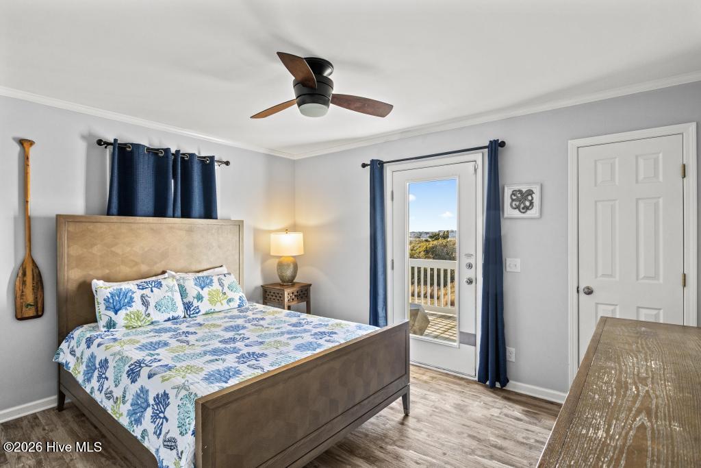 100559201 | Photo 36