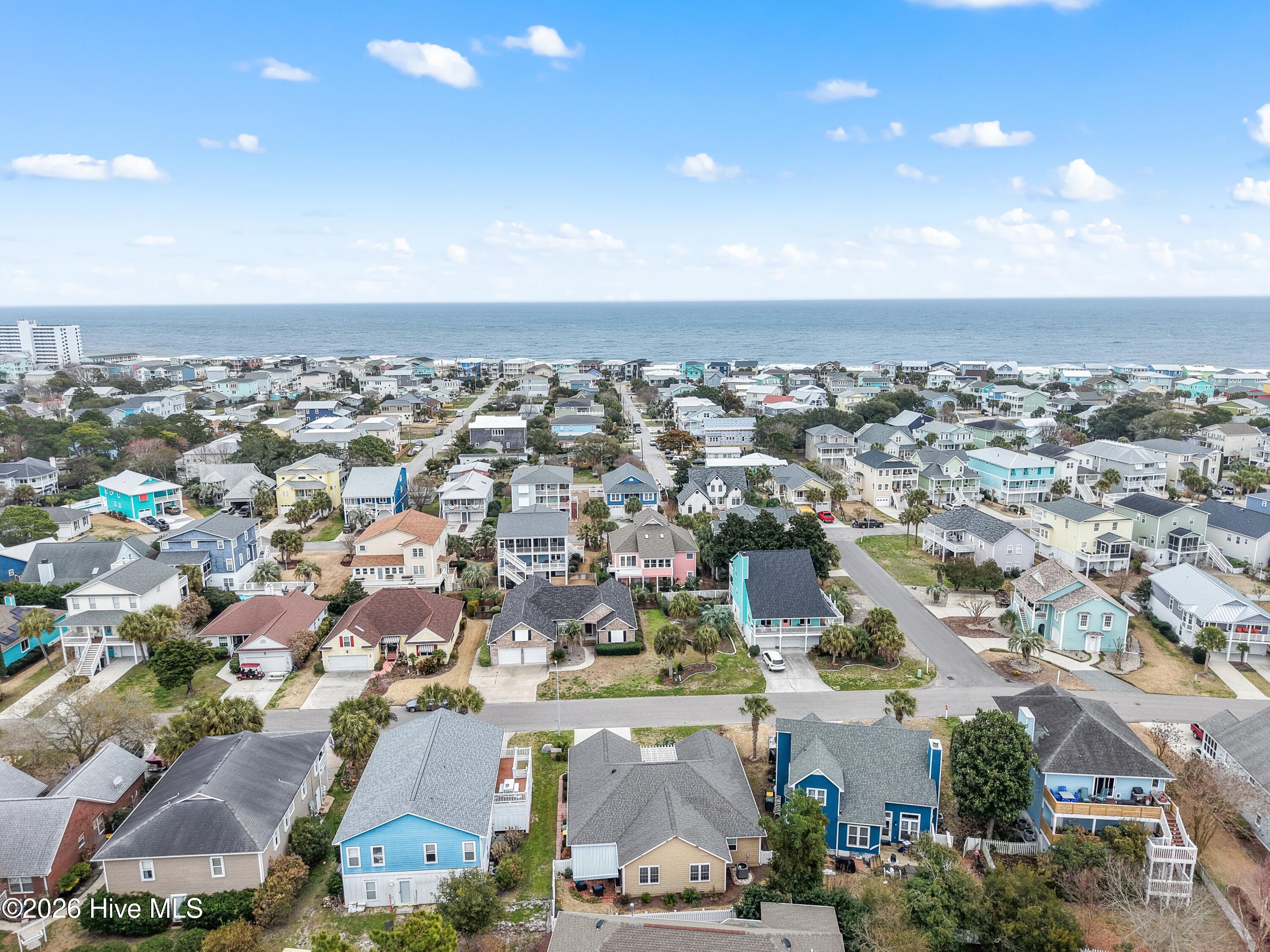 100558104 | Photo 61