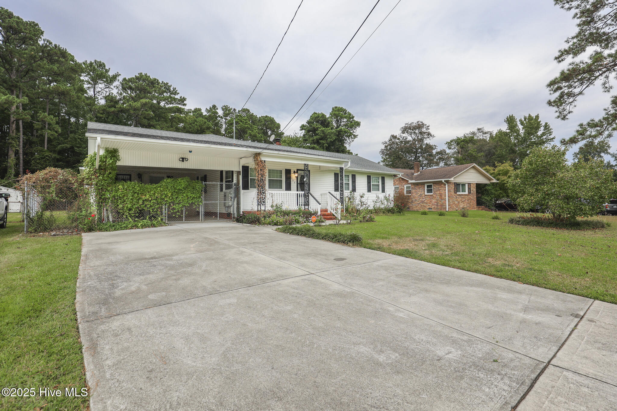 137 Cardinal Road, Jacksonville, NC 28546 – photo 2: 137 Cardinal-04