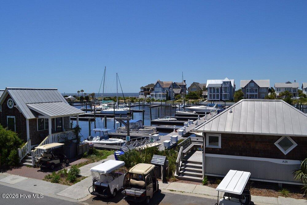 100559569 | Photo 62