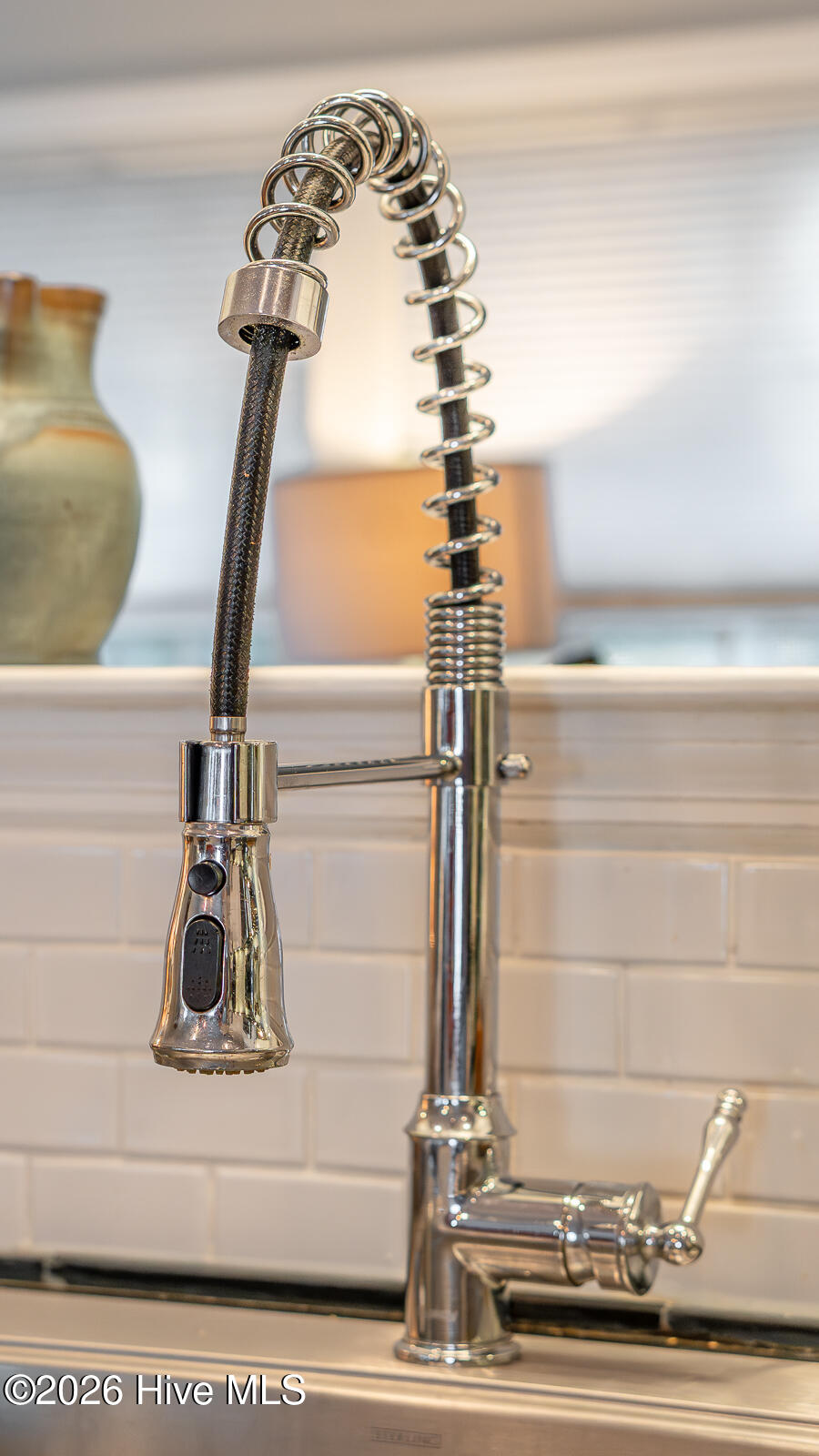 100558017 | Photo 18