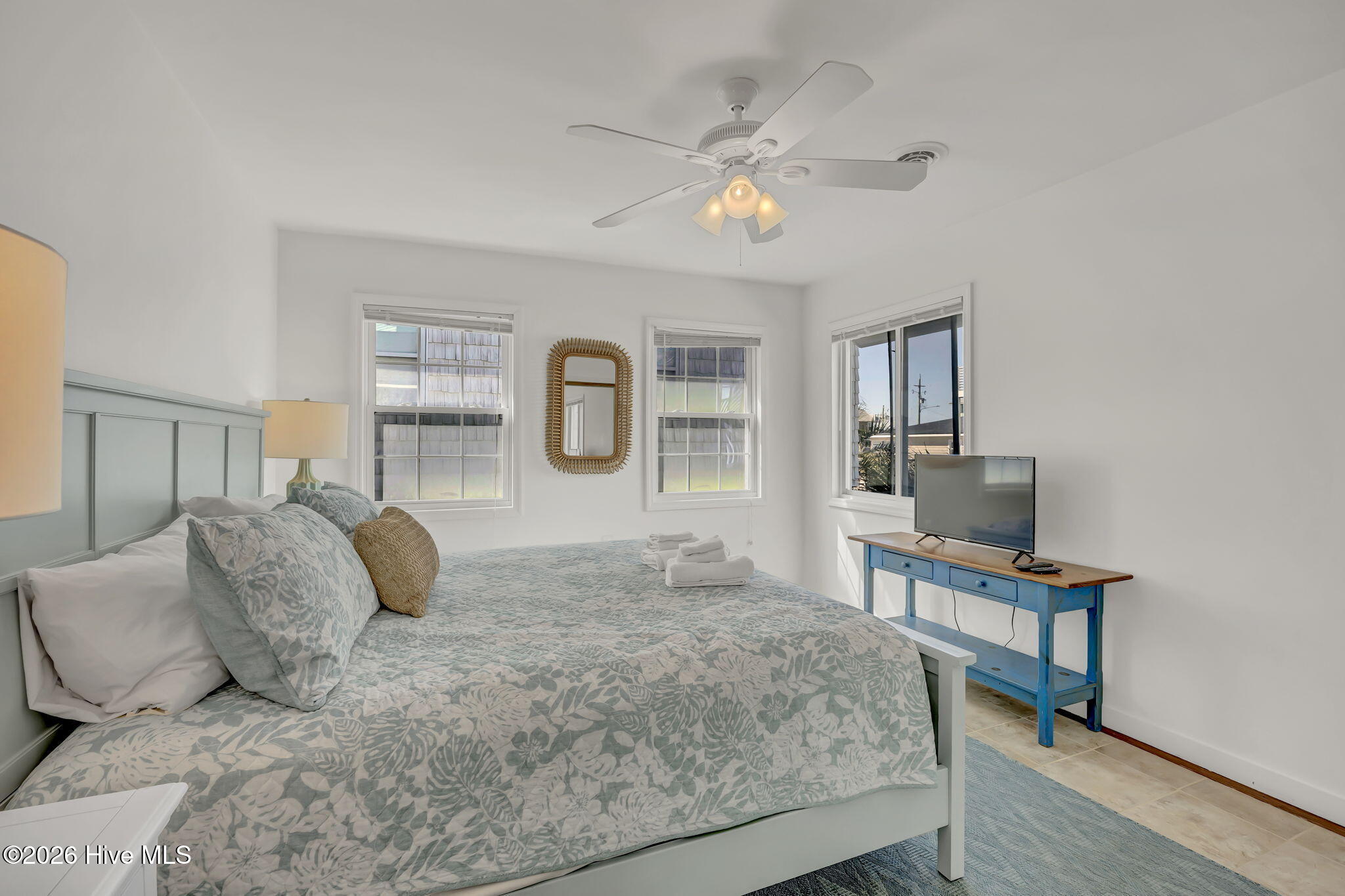 100556468 | Photo 20