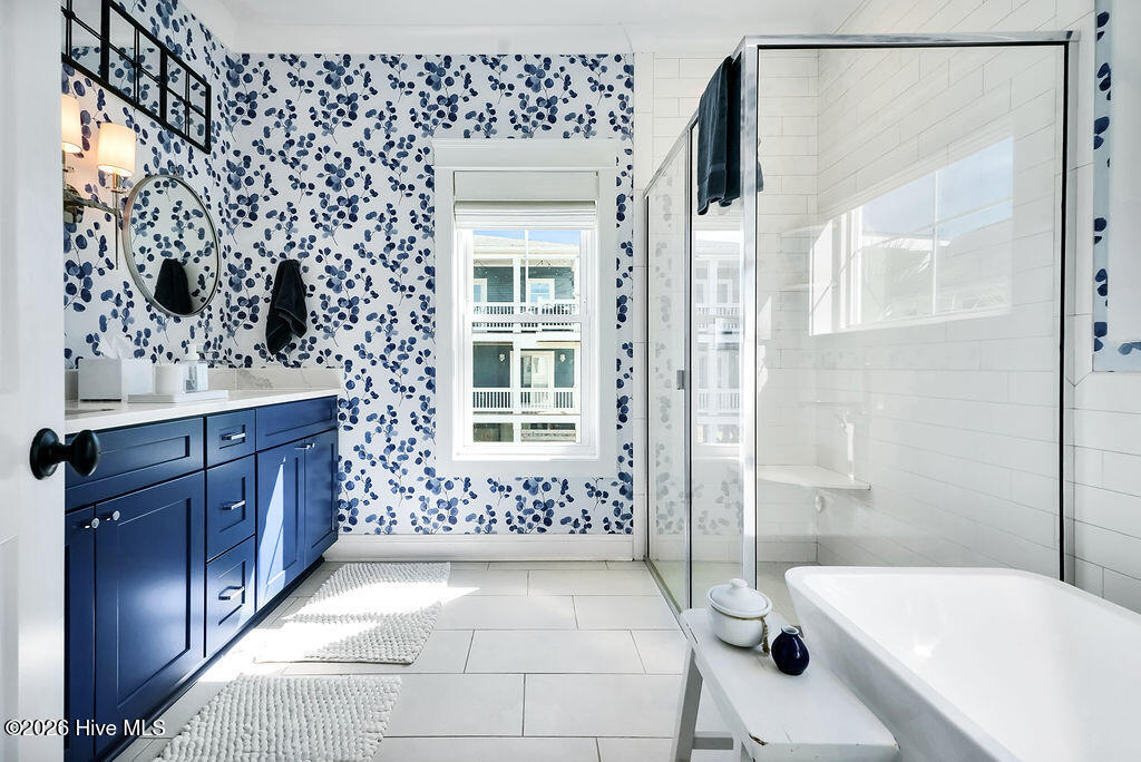 100561148 | Photo 32